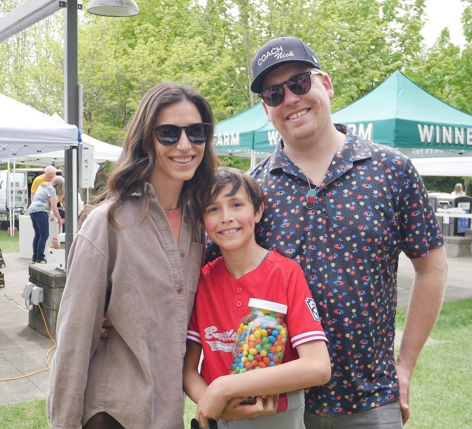 Winner of Guess the Number of M&Ms with his parents