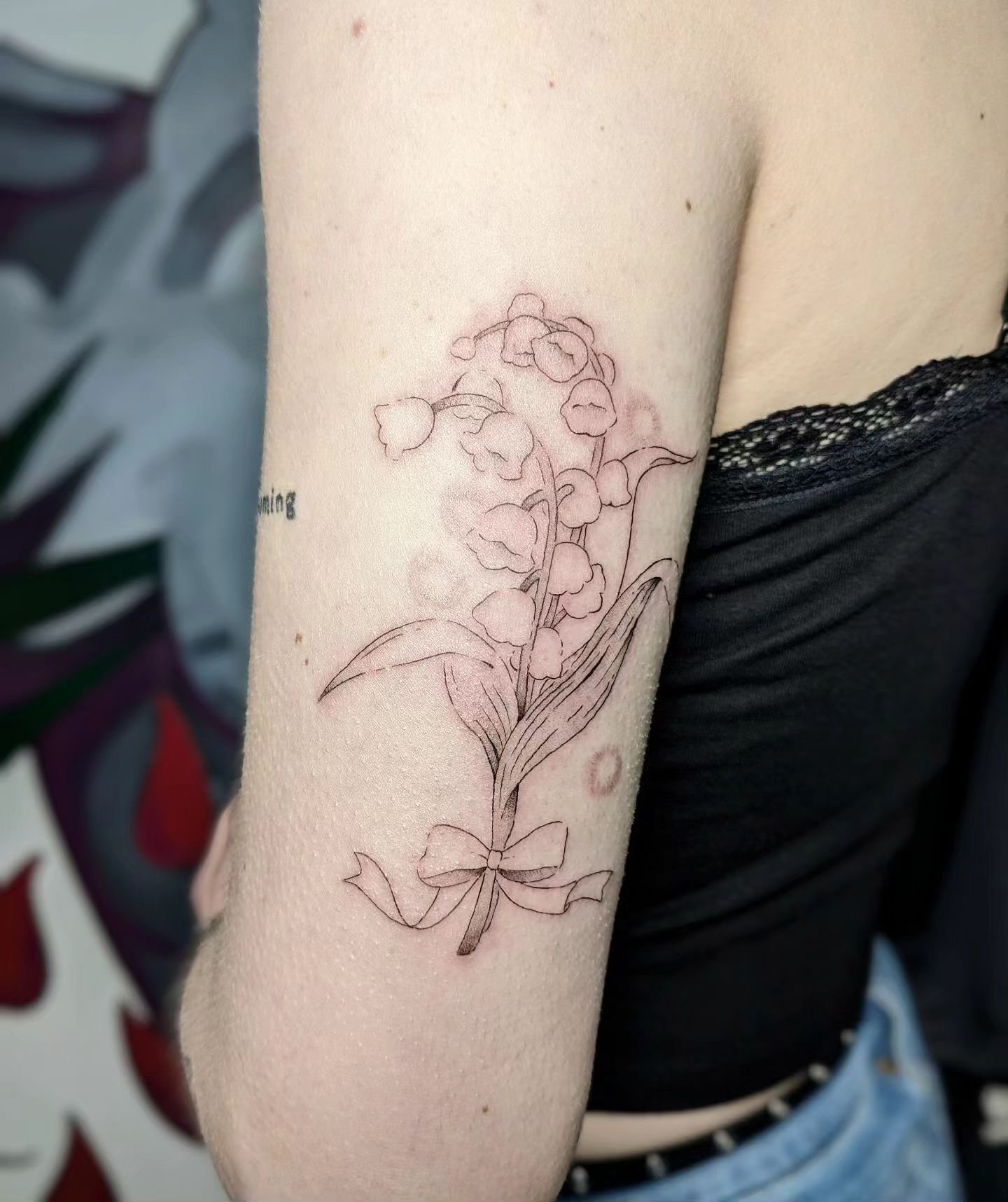 Excited to post more spring flash ✨

.
.
.
.
.
.

#yyc #yycliving #yyctattoo #tattoo #tattoos #bellflower #calgary #calgarytattoo #flash #flashtattoo #yycflash #finelinetattoo #finelineyyc #illustration #cute #cutetattoo #floraltattoo #tattoojanai