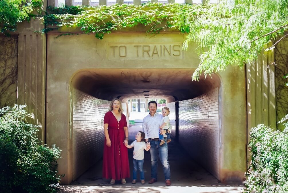 &ldquo;I love trains. I love you. &ldquo; ❤️💕 
-a poem written by a four year old 

Did you know that we love to incorporate a kiddos special interest in your session?  Ask about how to turn your session into a family adventure. 😍

#dallasfamilypho