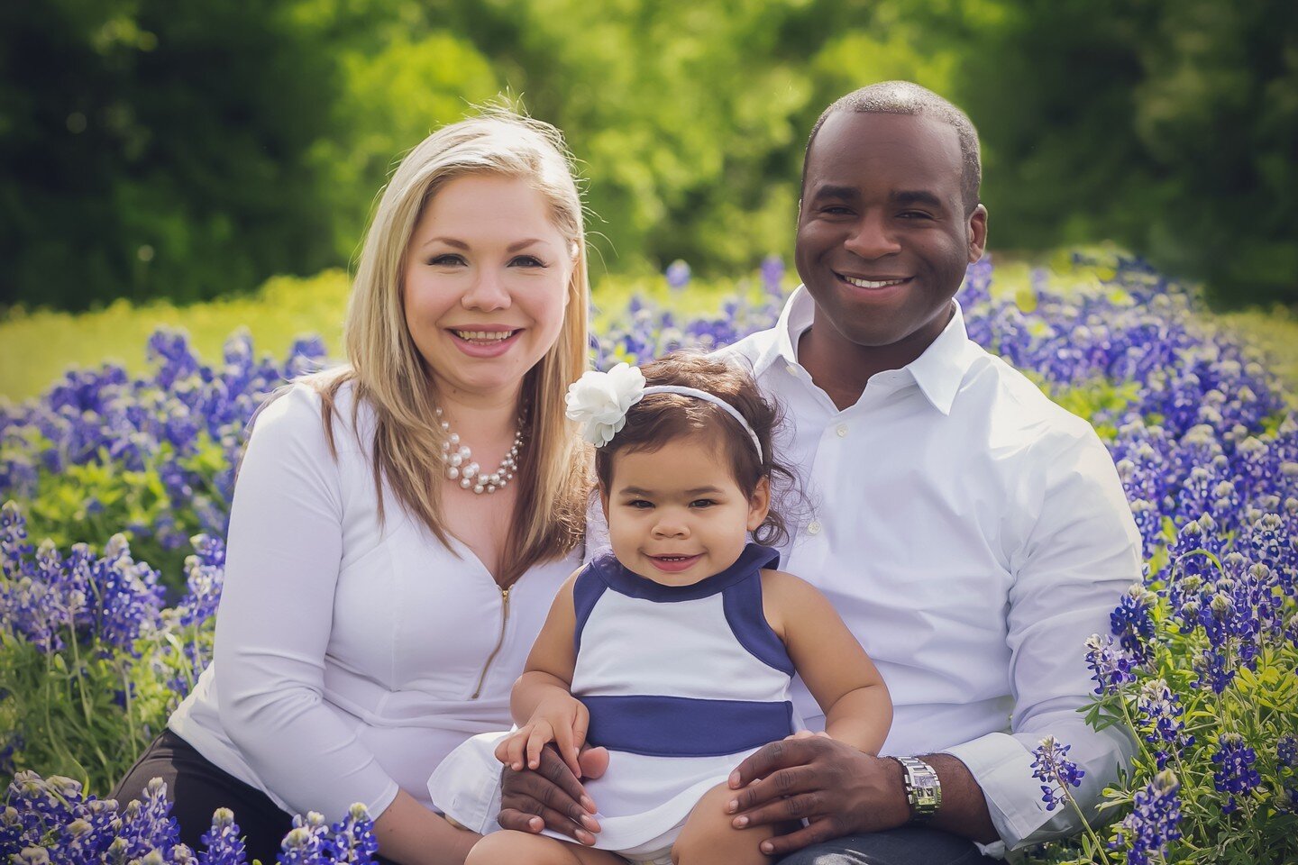 Spring is here and so are Bluebonnet Mini Sessions