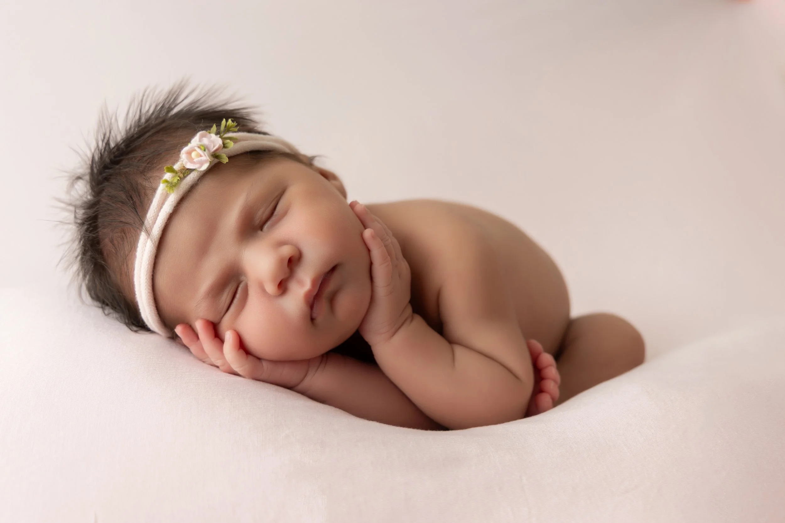 NEWBORN SESSION: SOFIA