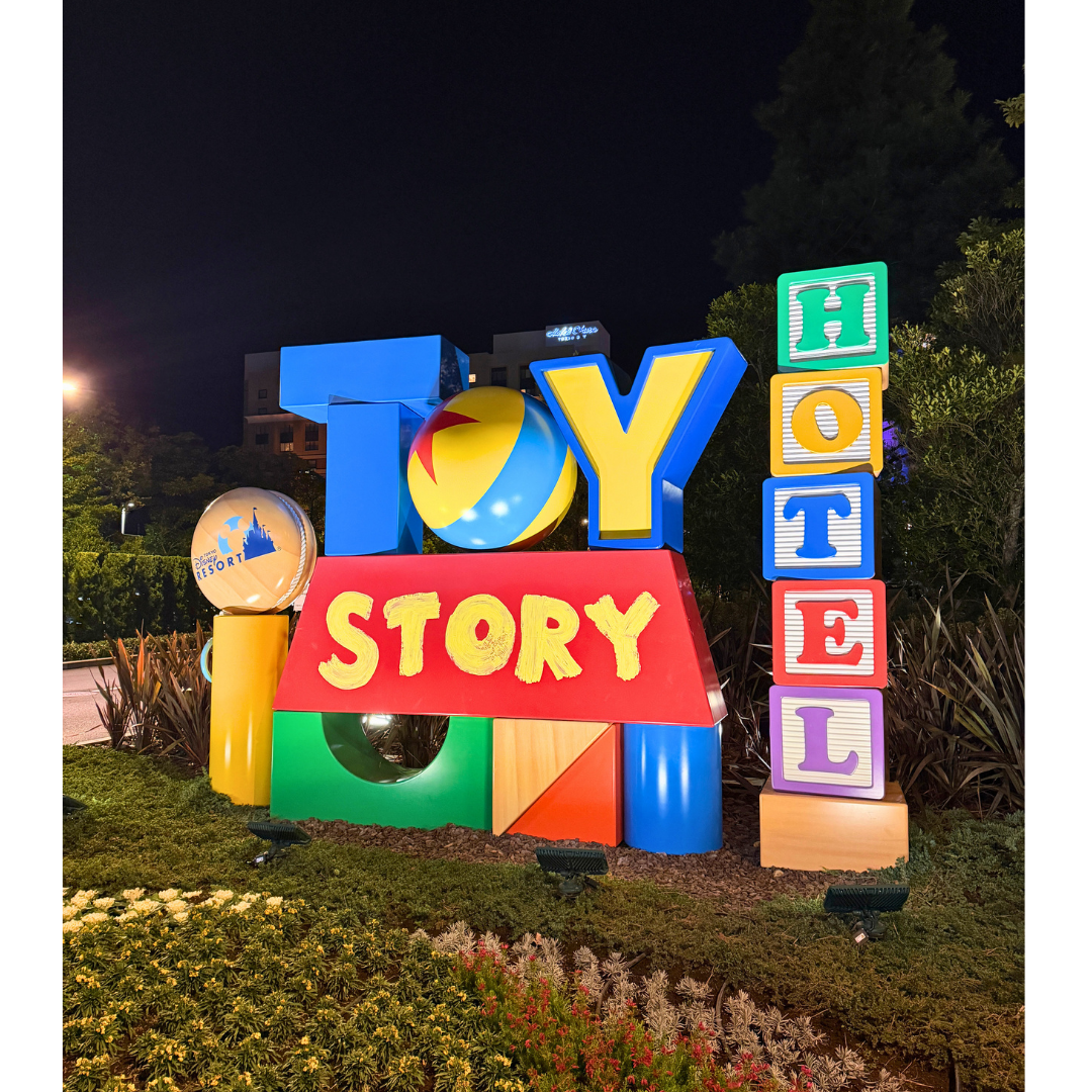 What It’s Like Staying at Tokyo Disney’s Toy Story Hotel
