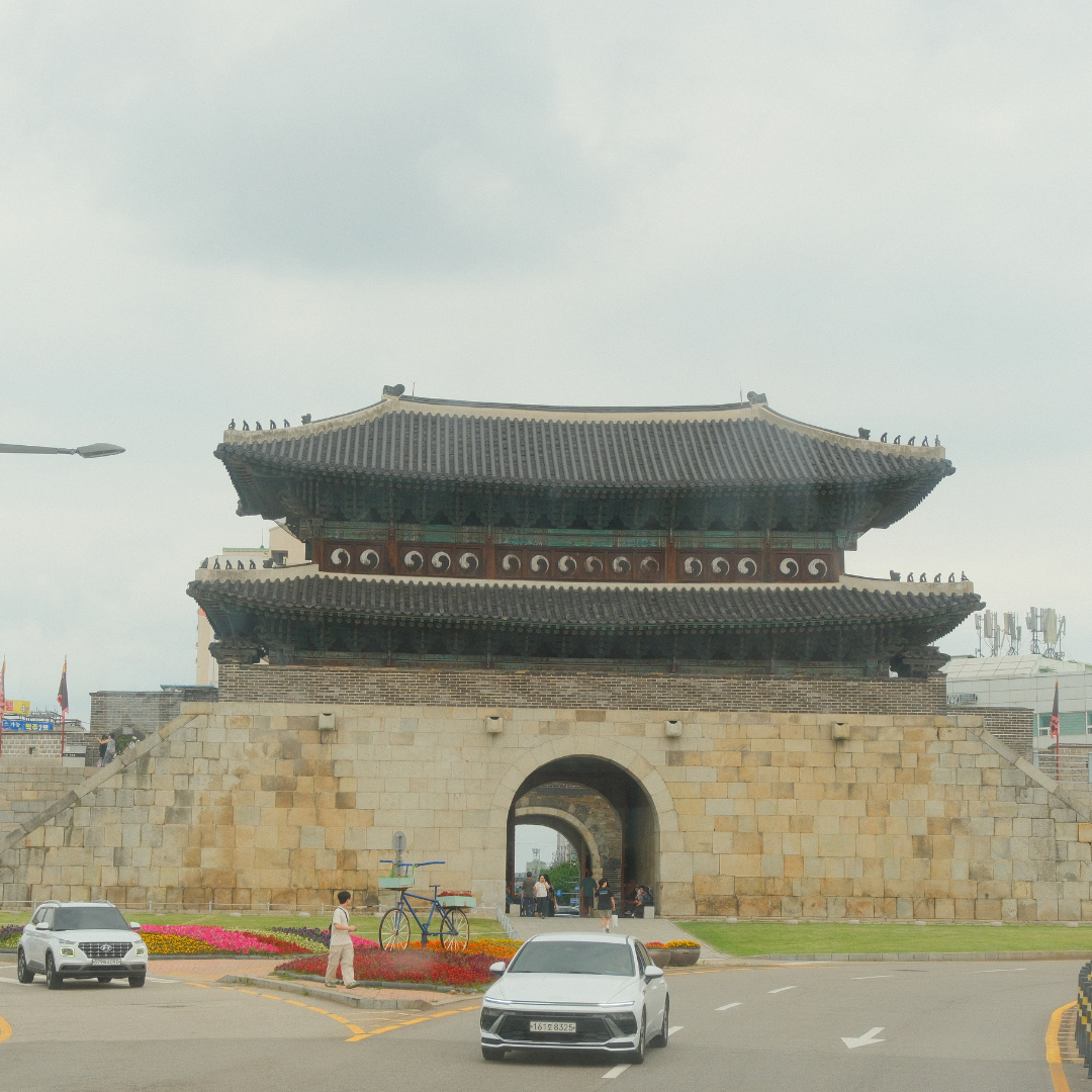 Padalmun Gate