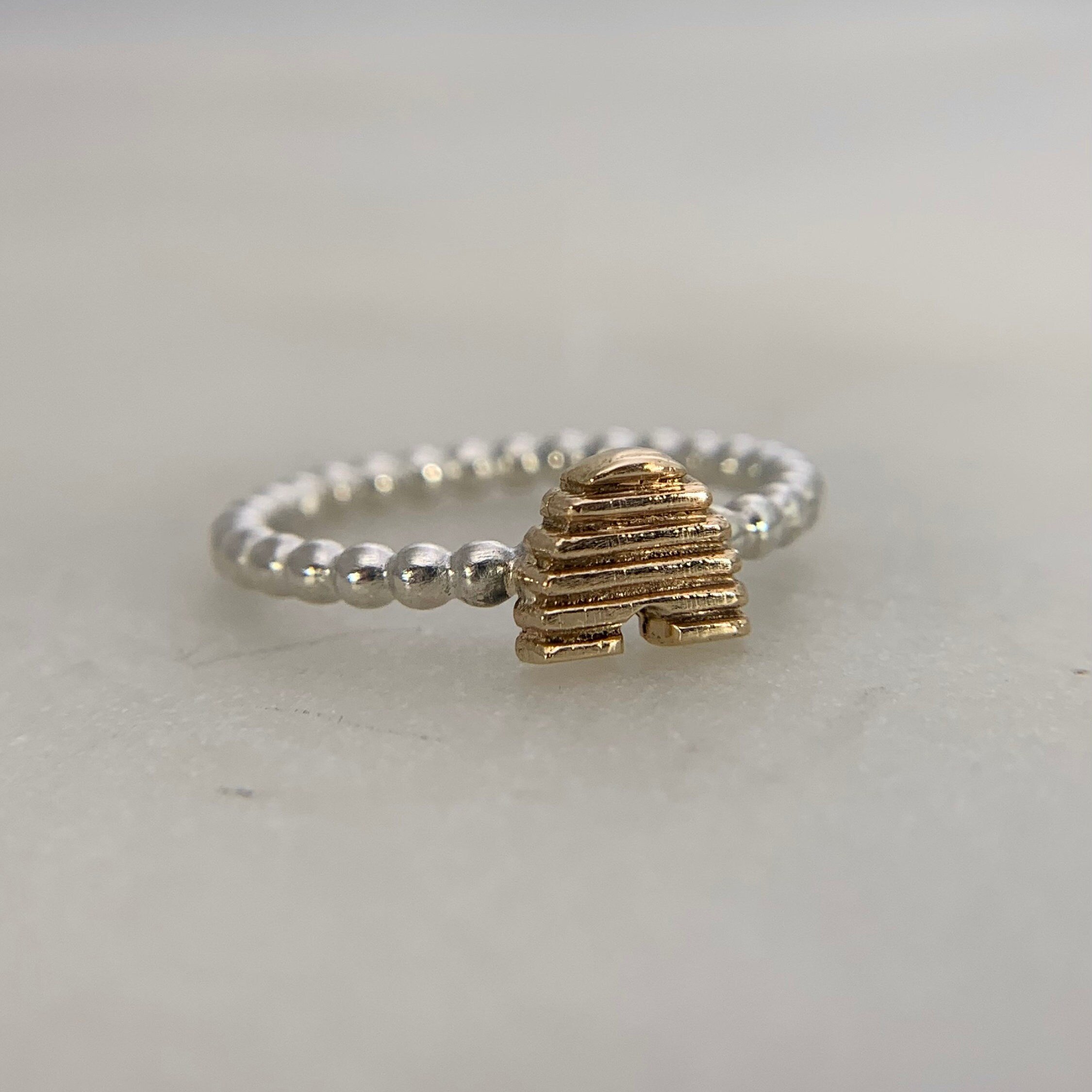 https://i.etsystatic.com/34005058/r/il/86cda1/3661947482/il_fullxfull.3661947482_bj93.jpg