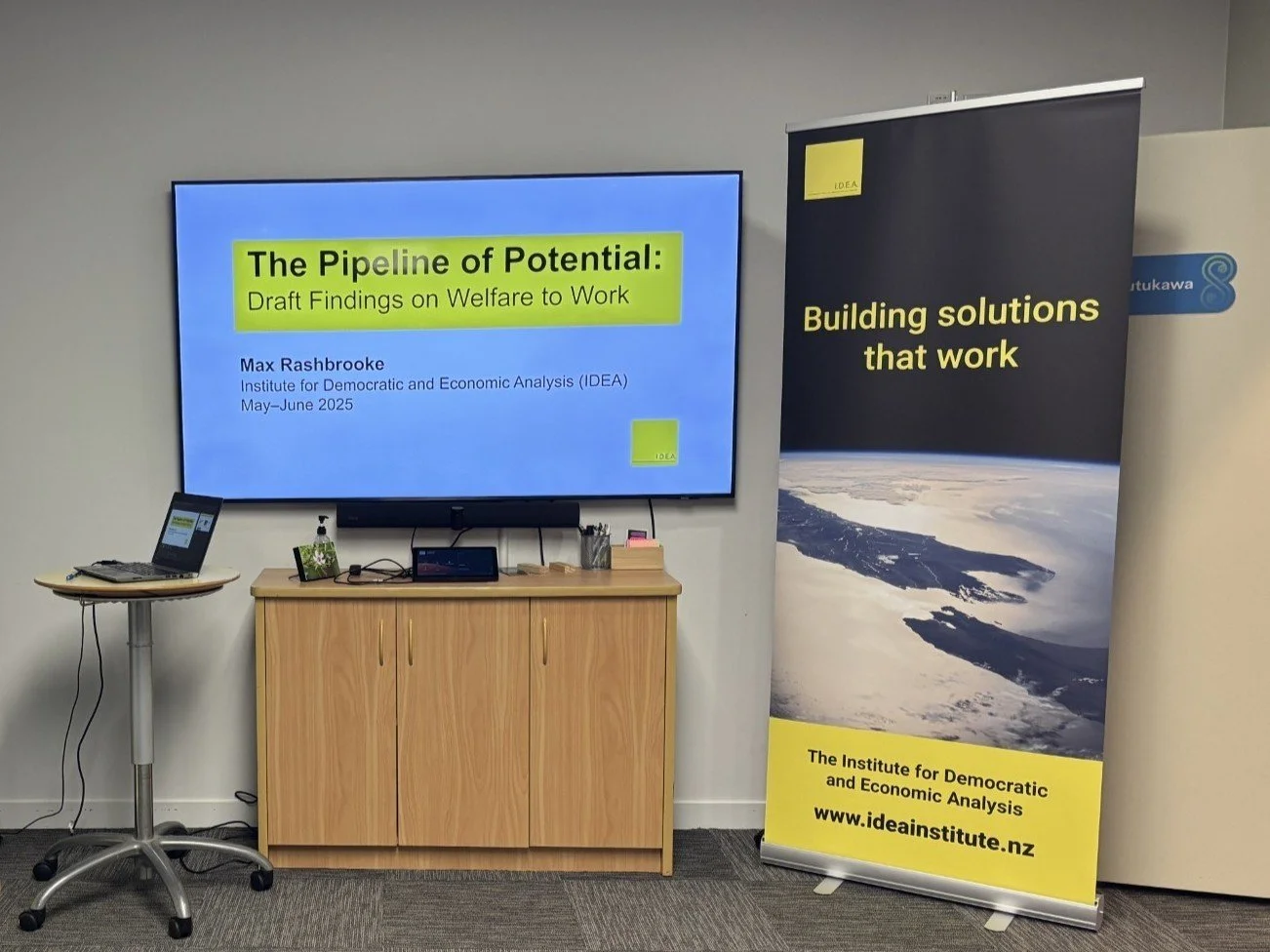 Community Waitākere was proud to host a West Auckland stop of the Institute for Democratic and Economic Analysis (I.D.E.A.) roadshow. Learn more about their first research report here.