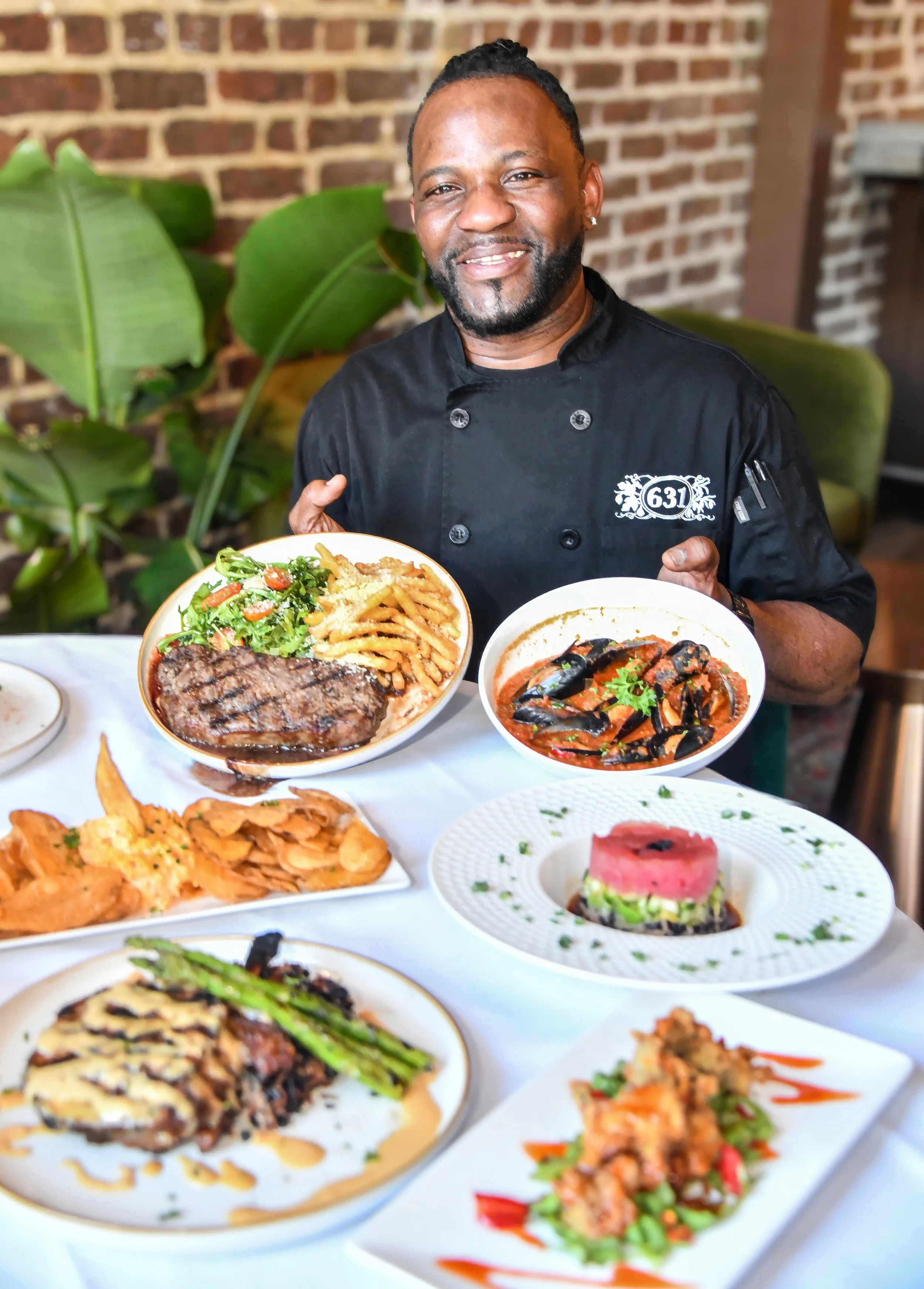 Chef Lenny Edwards.jpg