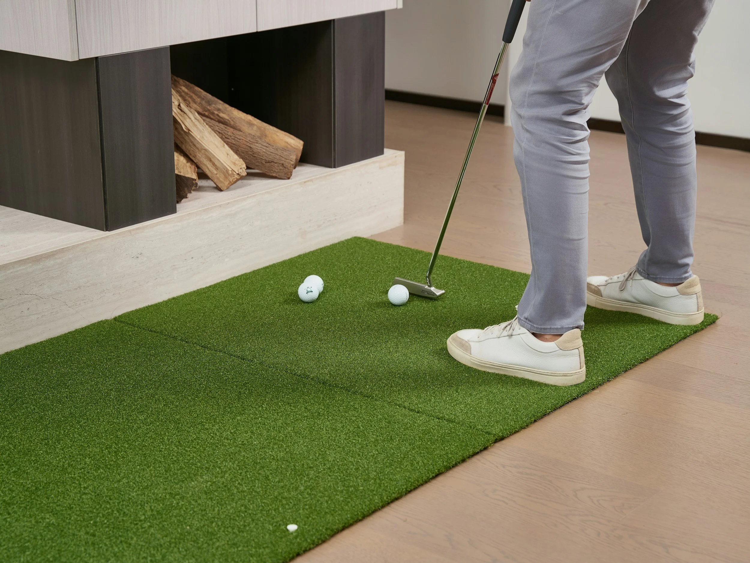 indoor golf