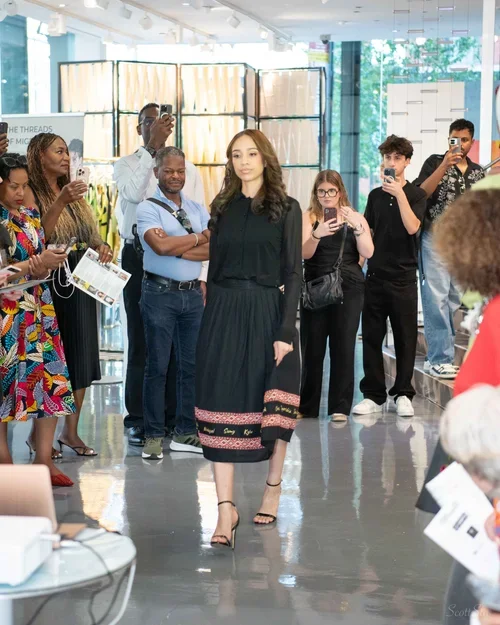 threads-of-migration-diane-von-furstenberg-launch-07.webp