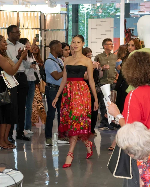 threads-of-migration-diane-von-furstenberg-launch-20.webp