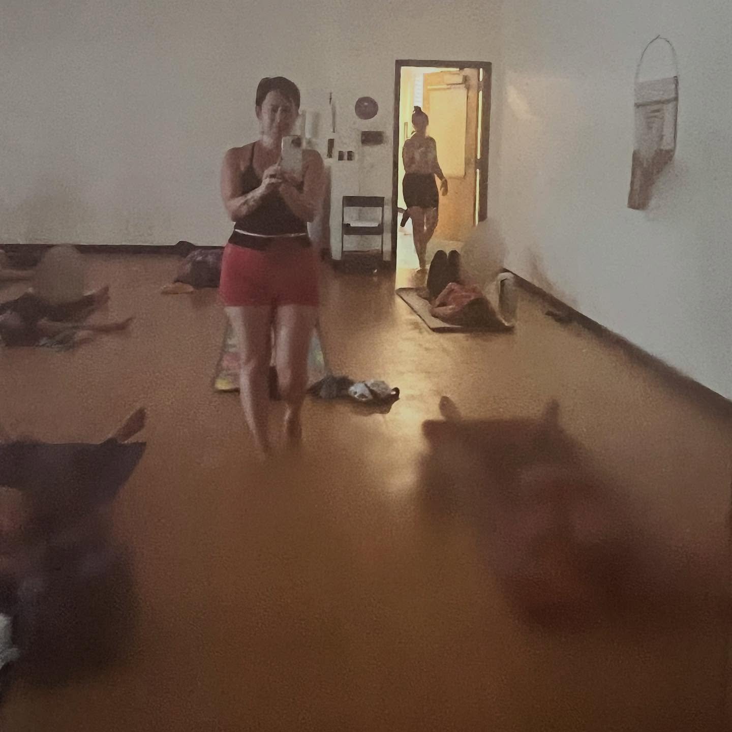 Look at that lovely mirror fog 🤣 Welcome back HEAT🔥🔥

The storm last week left us waiting for a new part to fix our heat!! Thank you to everyone for understanding; your patience was much appreciated 🫶😊

For those who don&rsquo;t love heat, we ho