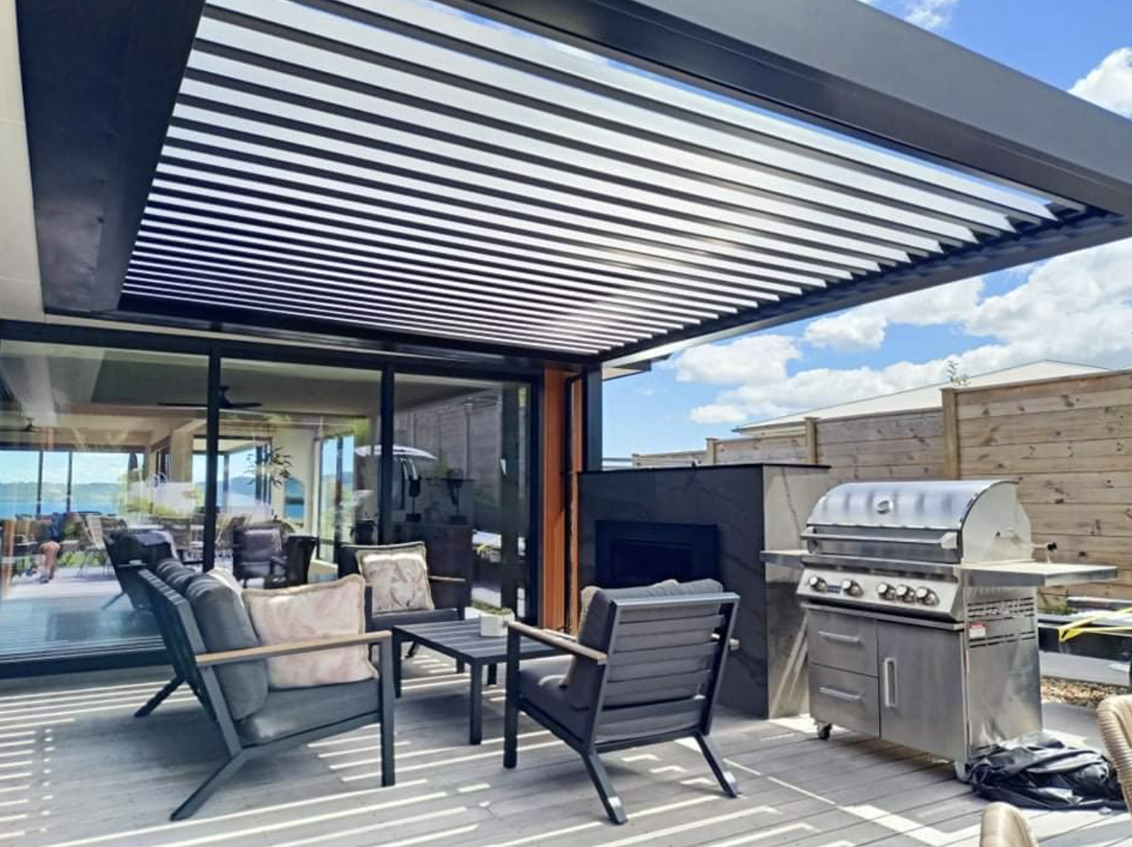 Automated Louvre Roof Outdoor Specialists NZ