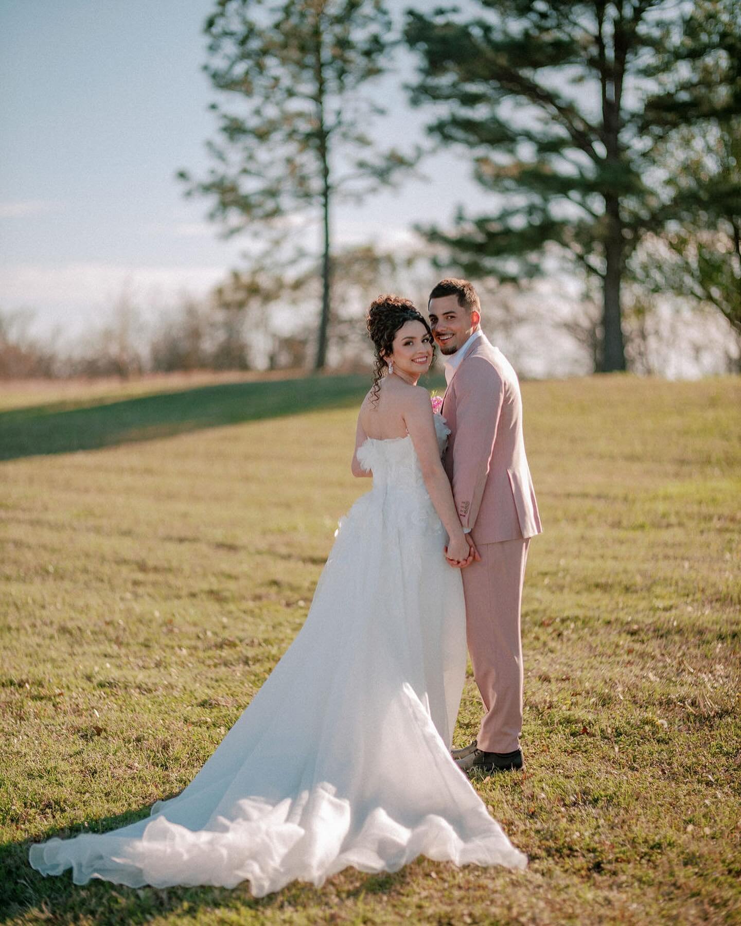 It makes our hearts happy when we see couples enjoying every aspect of the venue from the fountain to the pond, from the groom&rsquo;s suite pool table to the spa room, from the balcony to the cocktail hour level, and every other space that was desig