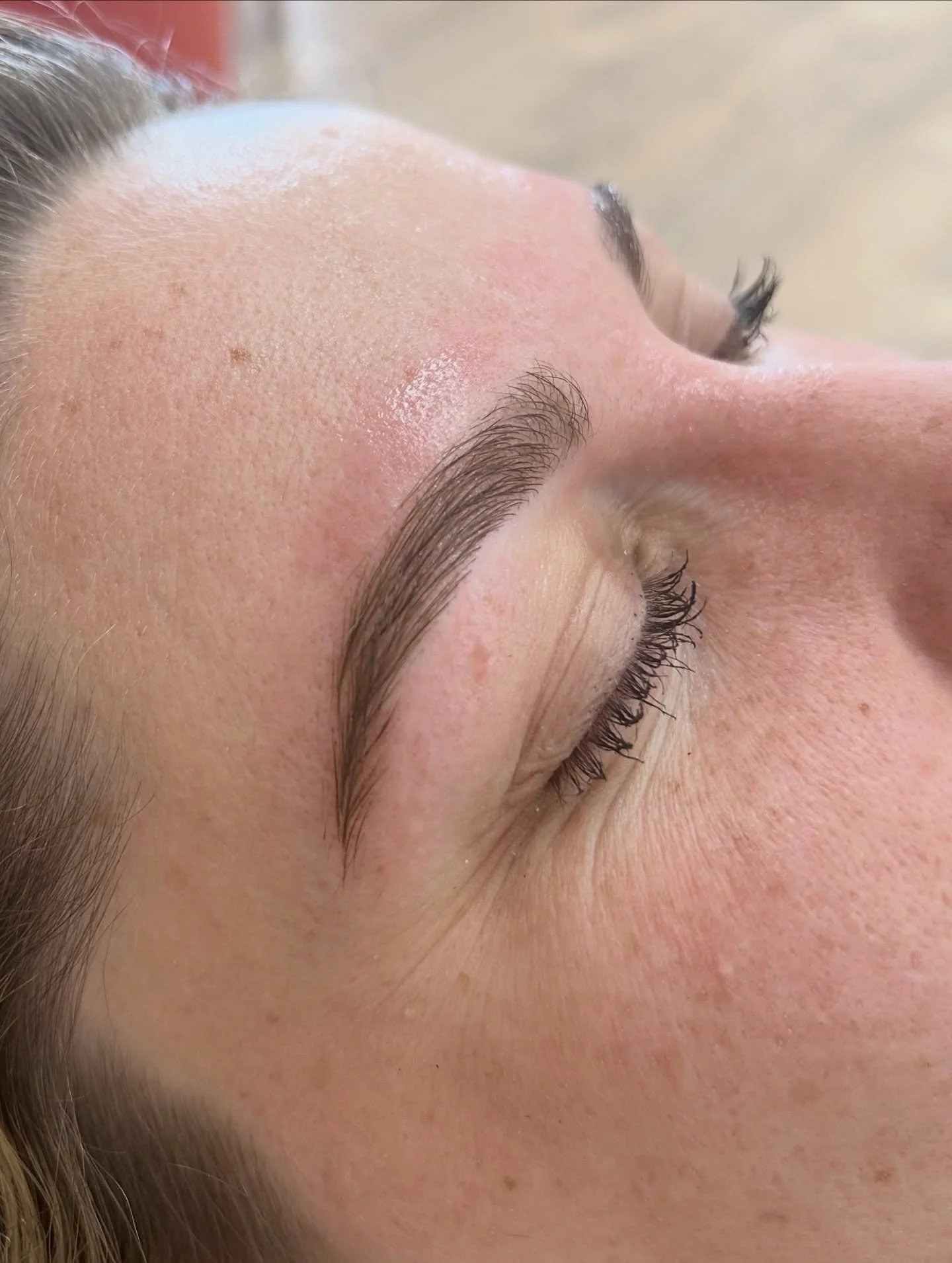 Nothing like a fresh brow wax &amp; tint to start your year off! 

Book yours at verdantsalonandsuites.com