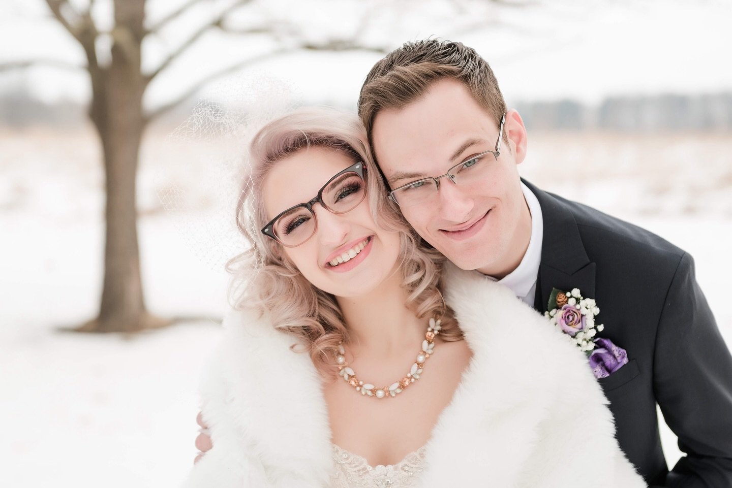 💍✨ HELP US CONGRATULATE our boss on her 7 year wedding anniversary! ✨💍

Seven years of love, patience, and commitment &mdash; which explains why she runs a salon so well 😉

We&rsquo;re so grateful to work for someone who leads with heart, humor, a