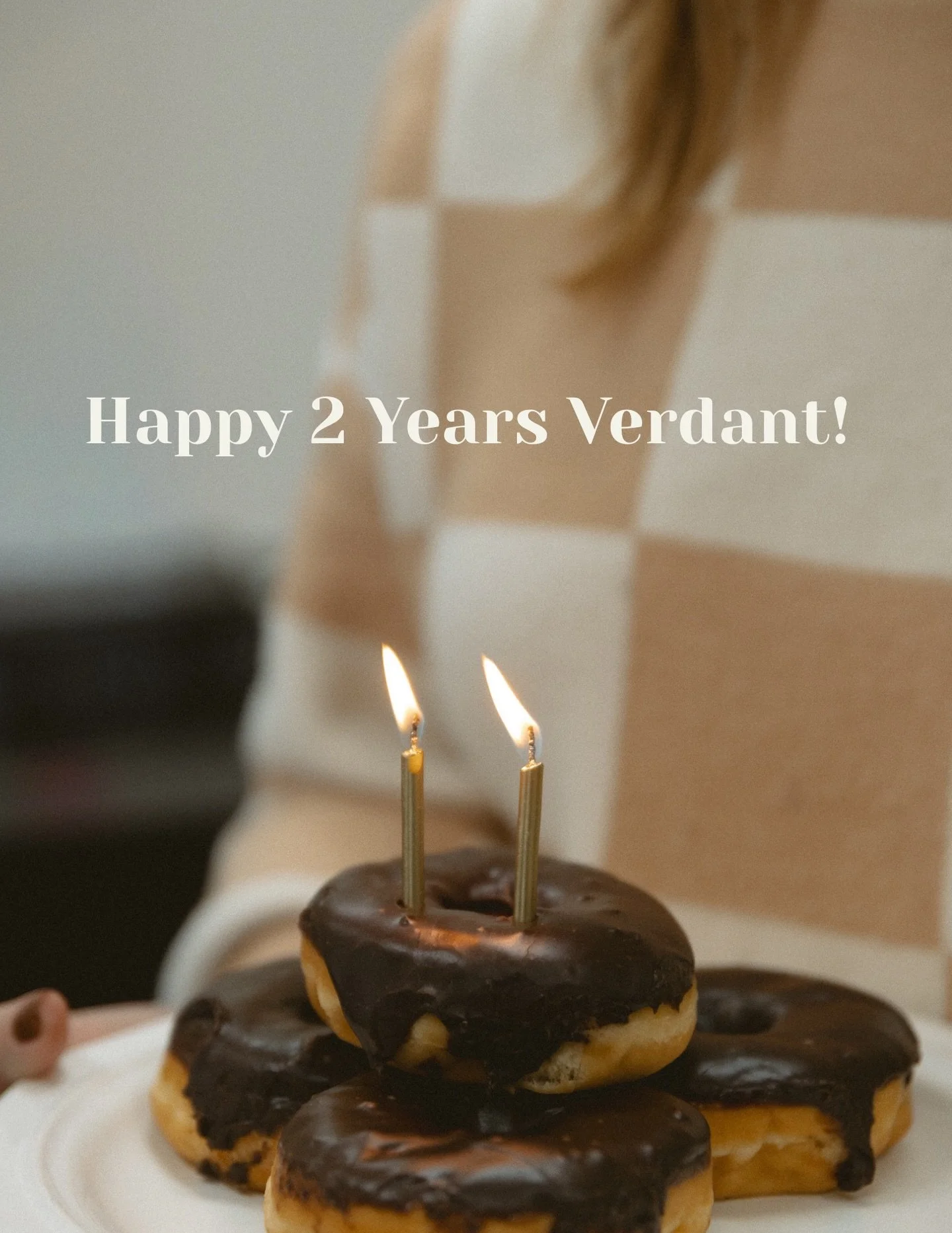 Come celebrate with us on Friday! (5-7) 

🍄cupcakes &amp; raspberry zinger 🧁🍷
✨hair tinsel 
🪴new faces &amp; old faces 
❤️see the transformation!