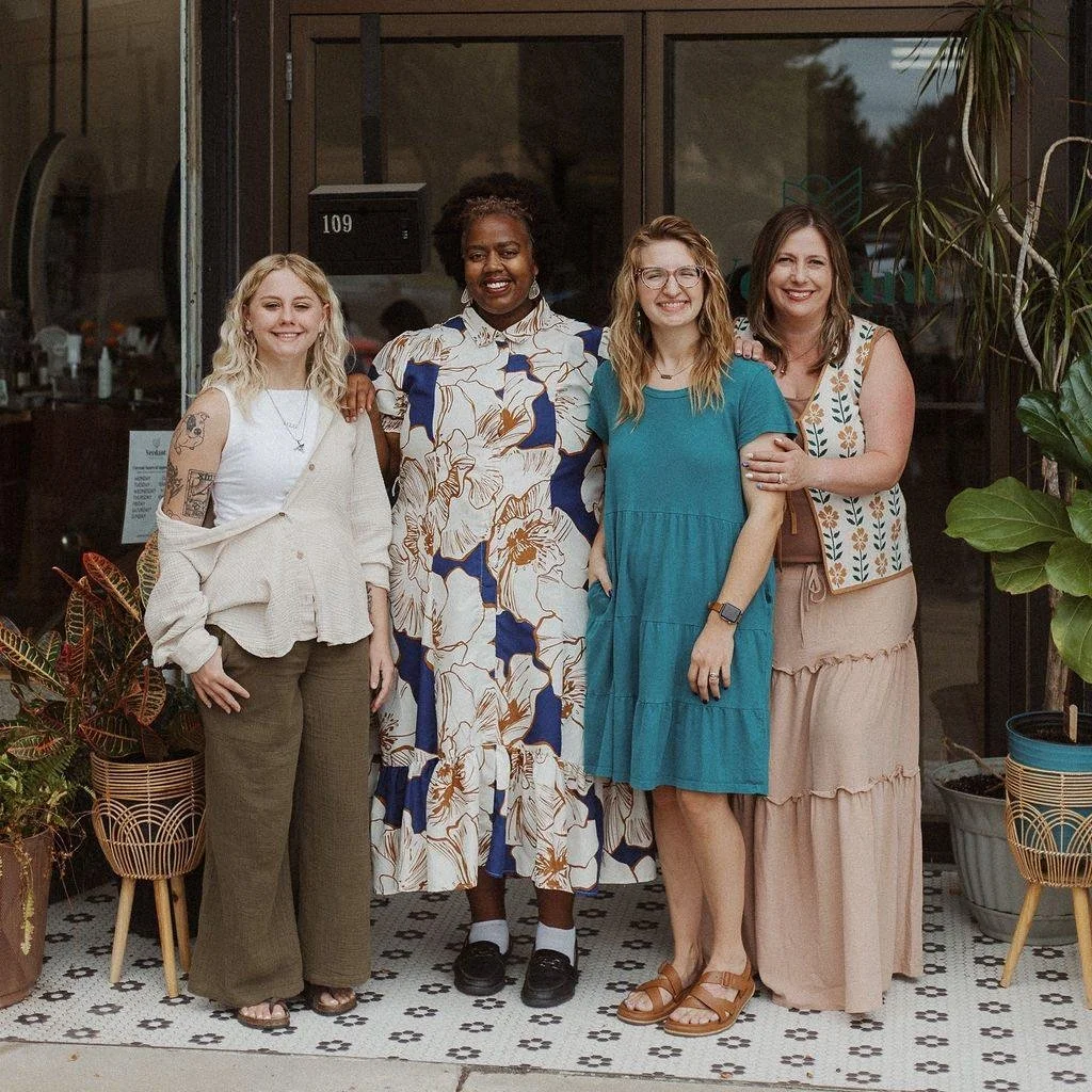 Meet the Verdant Stylist Team.

While each stylist has her own personality, strengths, and style behind the chair, we share the same standard for creating a thoughtful, elevated guest experience.

We work together behind the scenes to support your ex