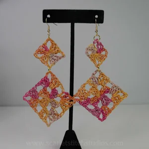 Granny Square Earring Free Pattern — Scarlet Stitch Studios
