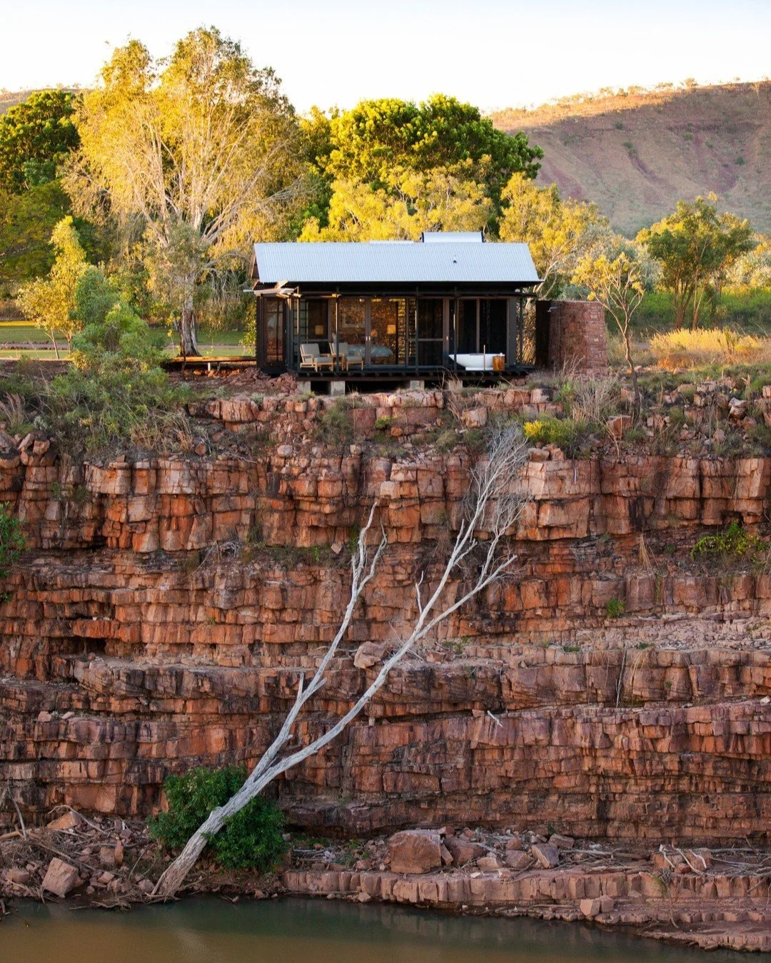Amid the vast and ancient landscape of Western Australia's East Kimberley region sits the untamed natural beauty of El Questro. El Questro is a destination unlike any other and offers the freedom to explore one of Australia's last true frontiers. Fro