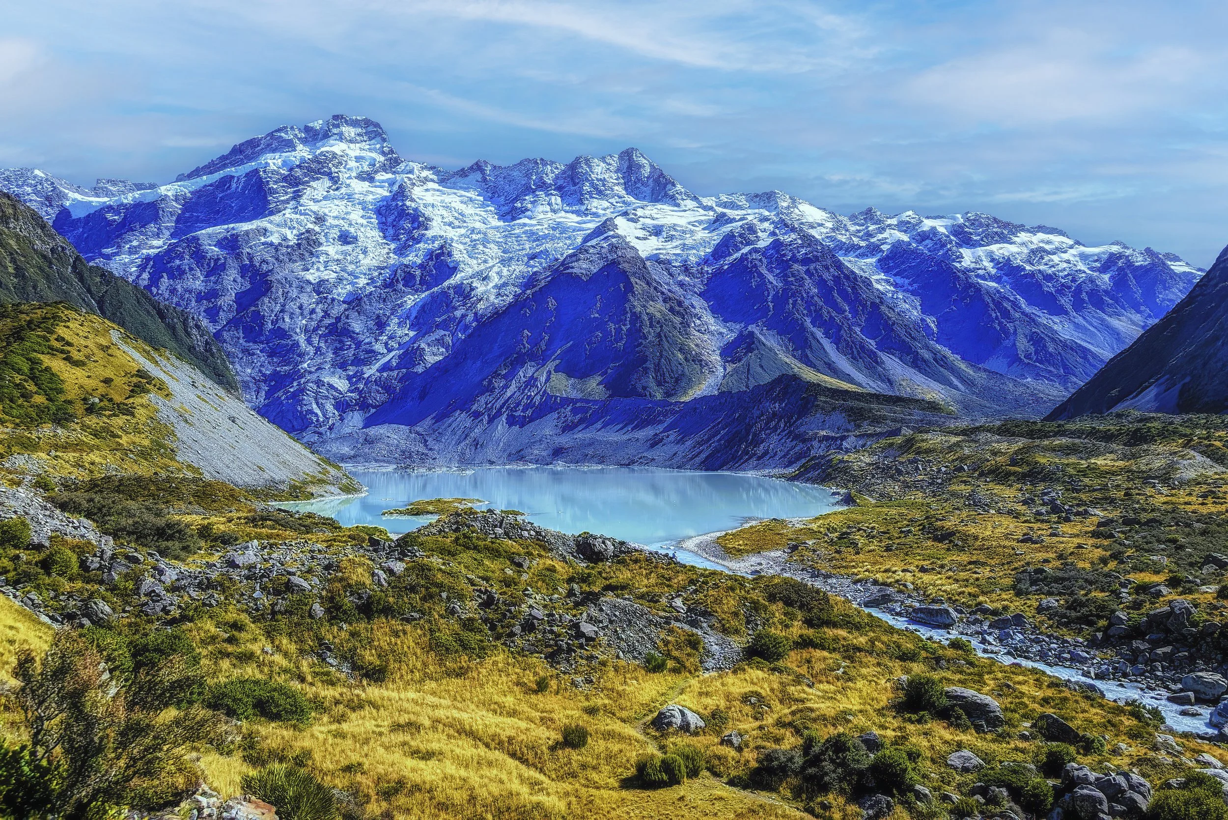 Mueller Lake seen from the Hooker Valley Track in Aoraki Mount Cook National Park, New Zealand.