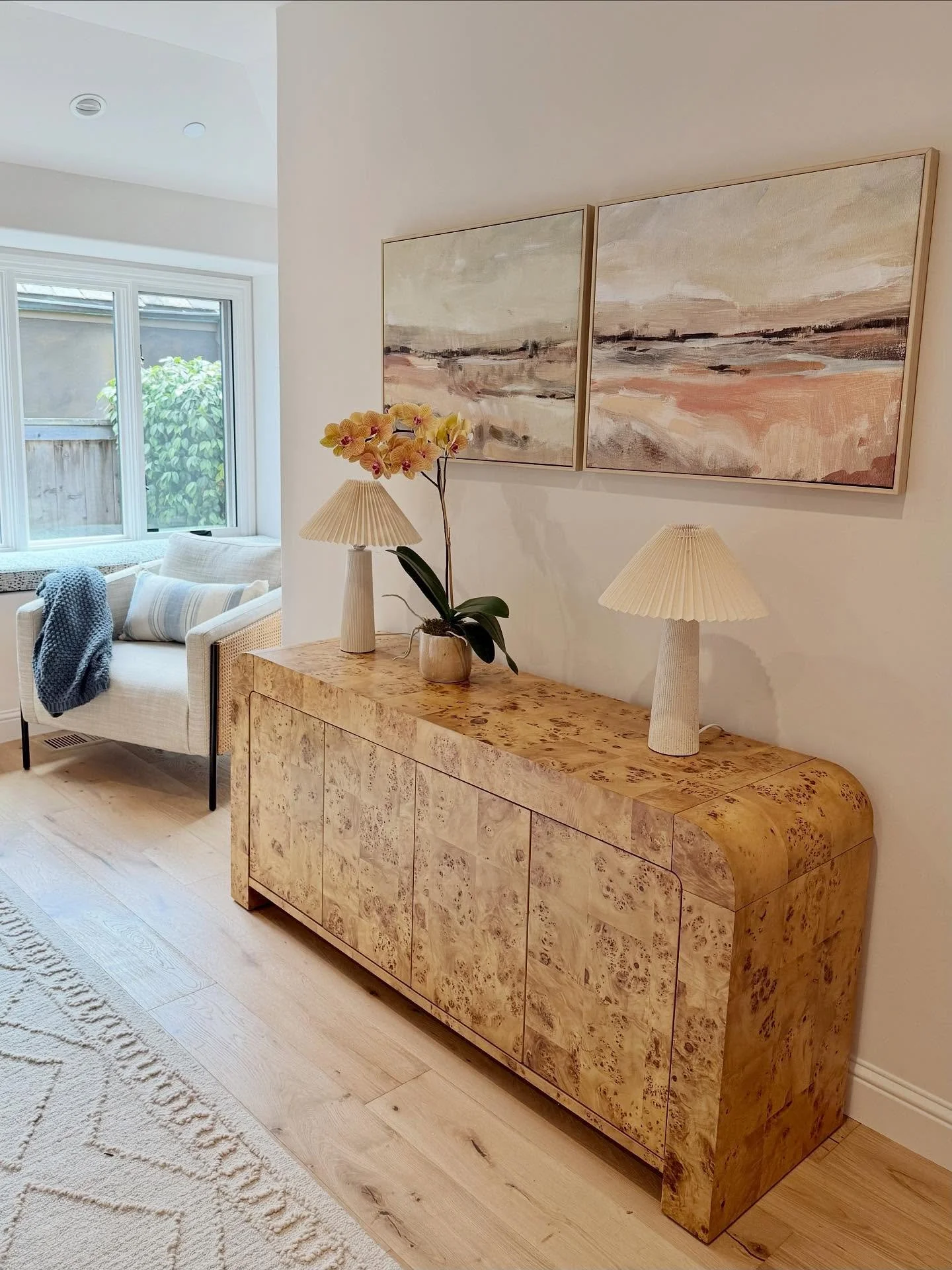 Our Jenson burl wood media cabinet and cozy Jayda arm chair fit perfectly in this beautiful #carmelbythesea bedroom! ✨ 

Stop by the shop and let us help you find the perfect furniture piece for your home!

Open Thursday - Monday, 10am-4pm.

Closed o