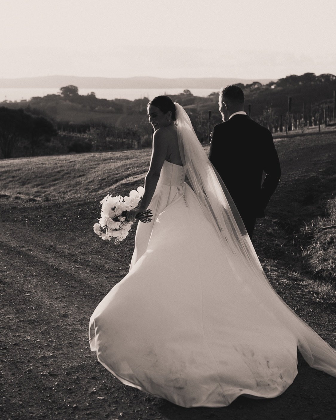 Timeless ✨

@_skyecarterphotographer 
@mudbrick_nz