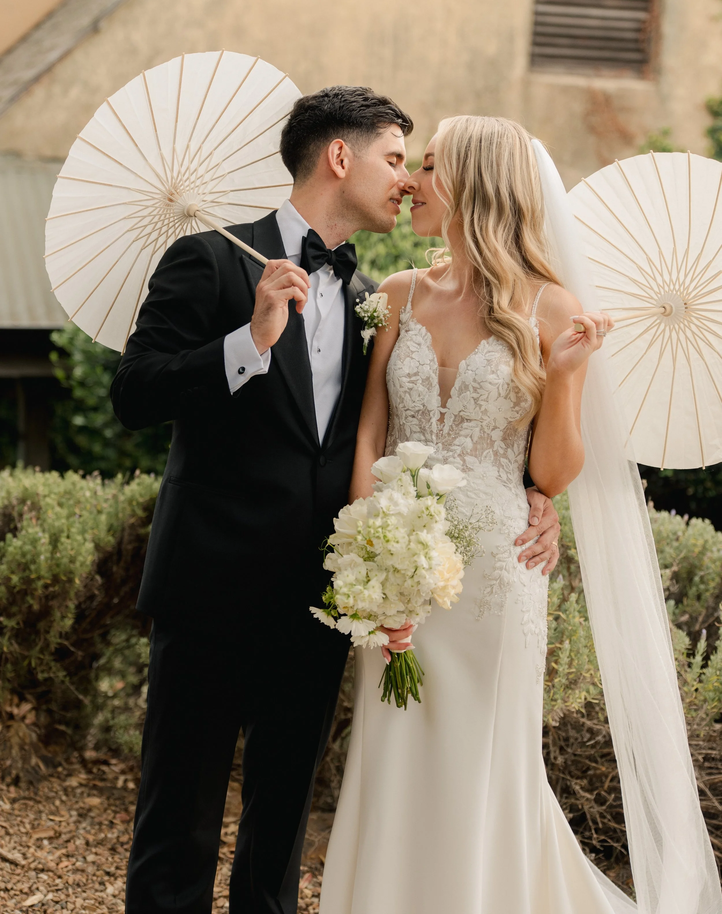 LauraandJono_-571.jpg
