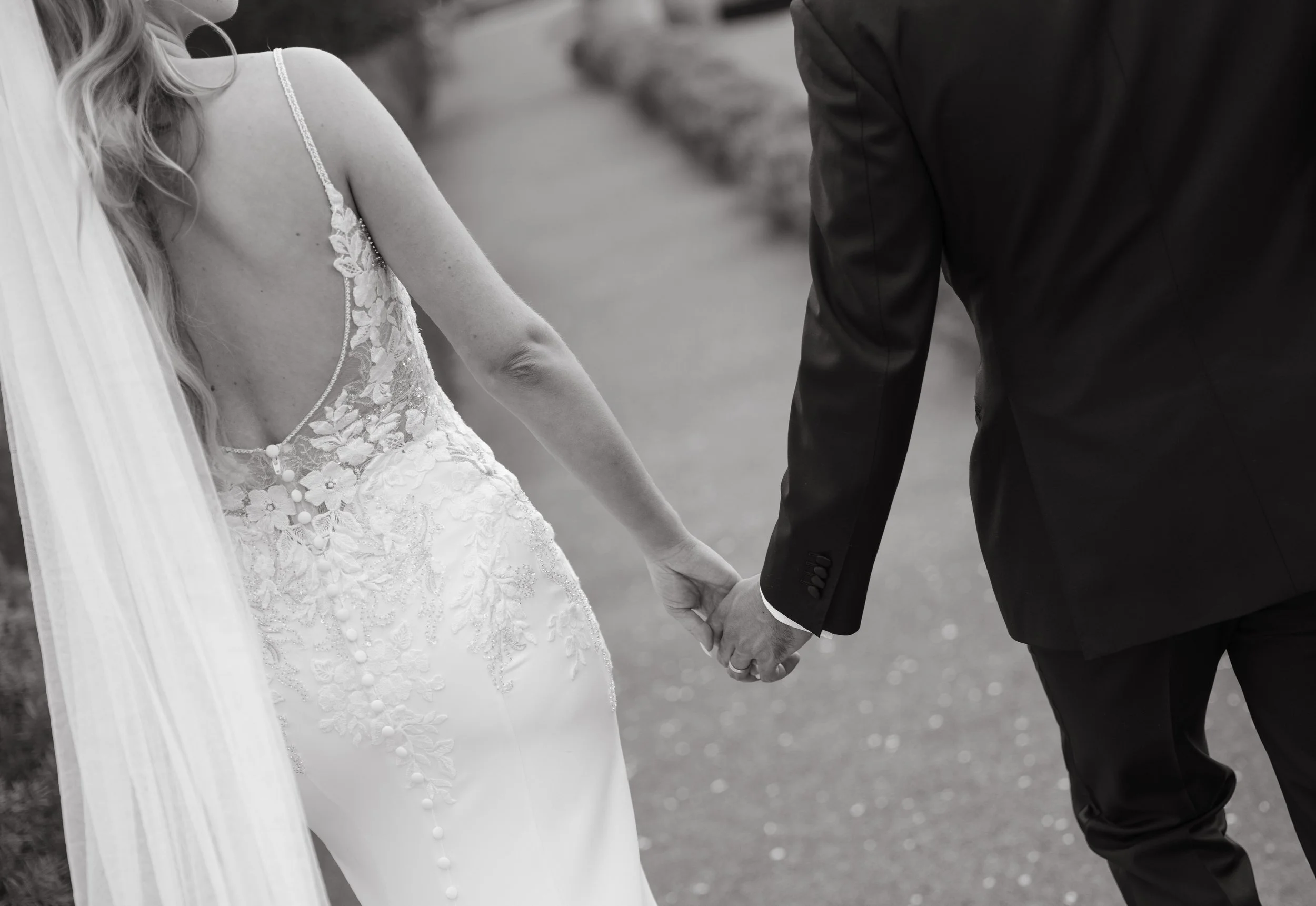 LauraandJono_-604.jpg