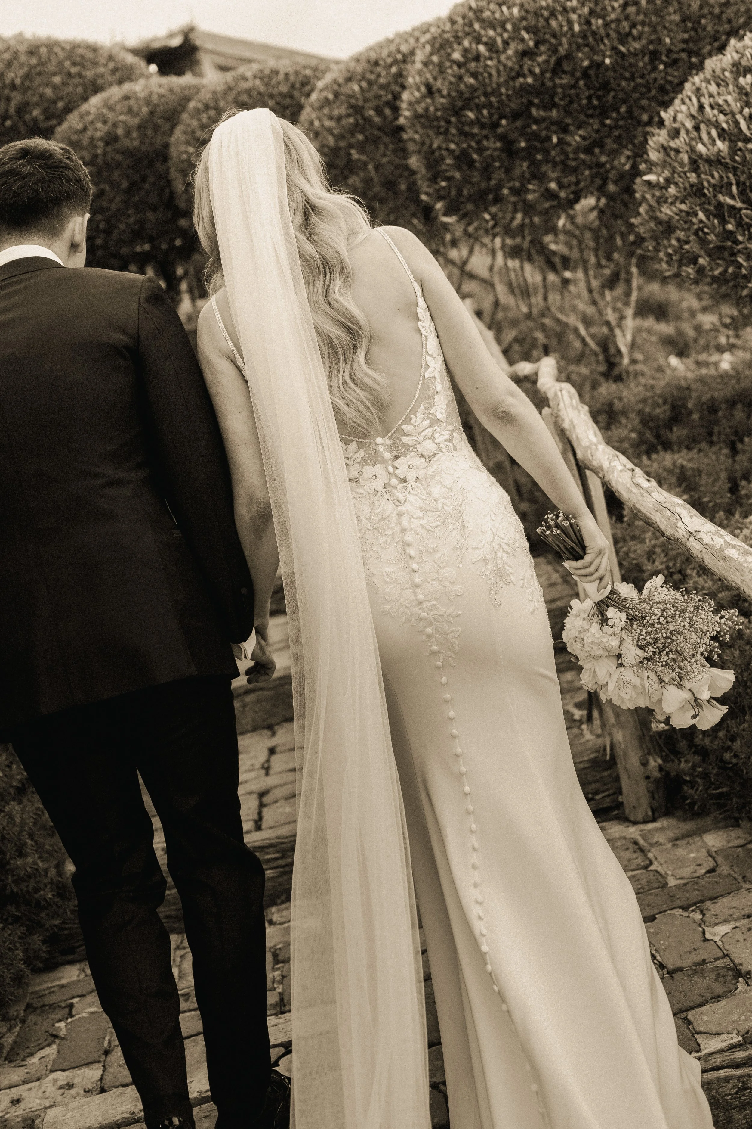 LauraandJono_-611.jpg