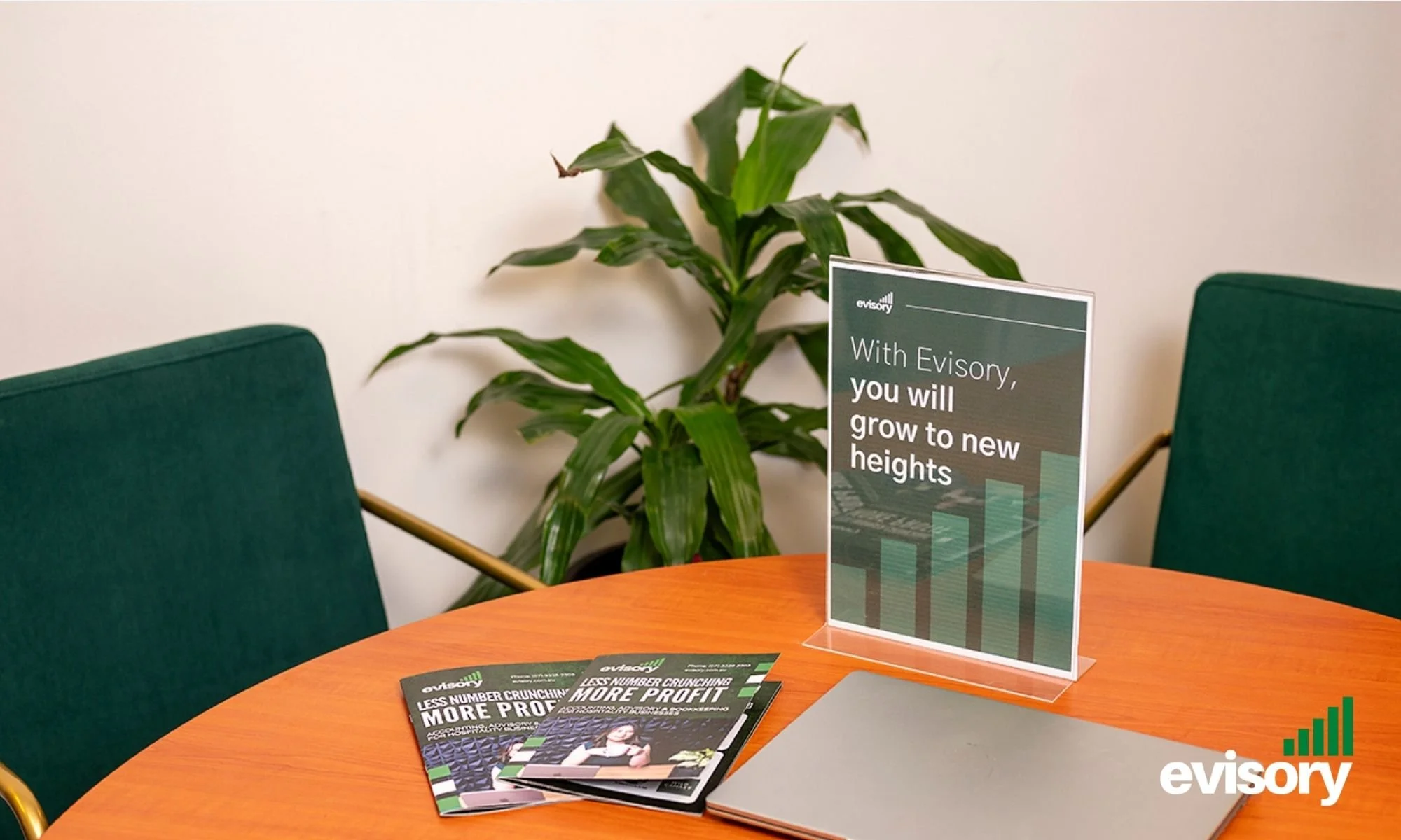 How to Keep Your Hospitality Books Organised as Tax Season Approaches