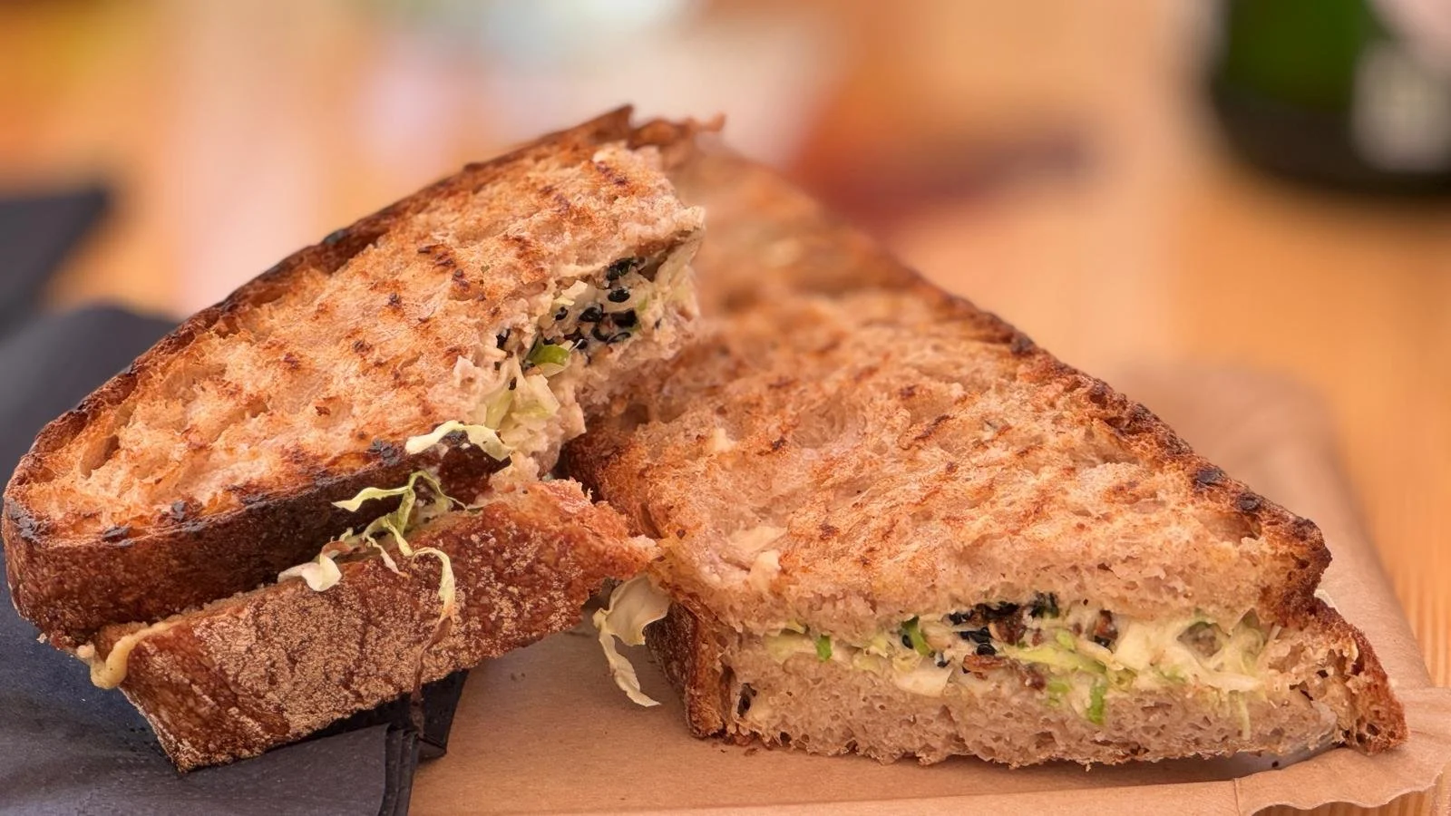 Numa mit meinem mein Bio Hausbrot Zorahs