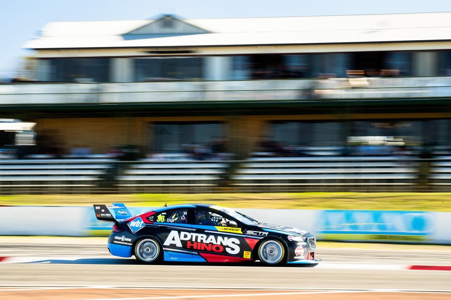Day 1 in Perth! 🤠
Car was good in today&rsquo;s Practice!
Finished up P1 and P5 across both sessions.
Qualifying and Race 1 coming up tomorrow! 🏁

@adtranshino - @wbt_racing - @proaxle_australia @southern_crosstruckrentals - @theavitgroup - @dormer