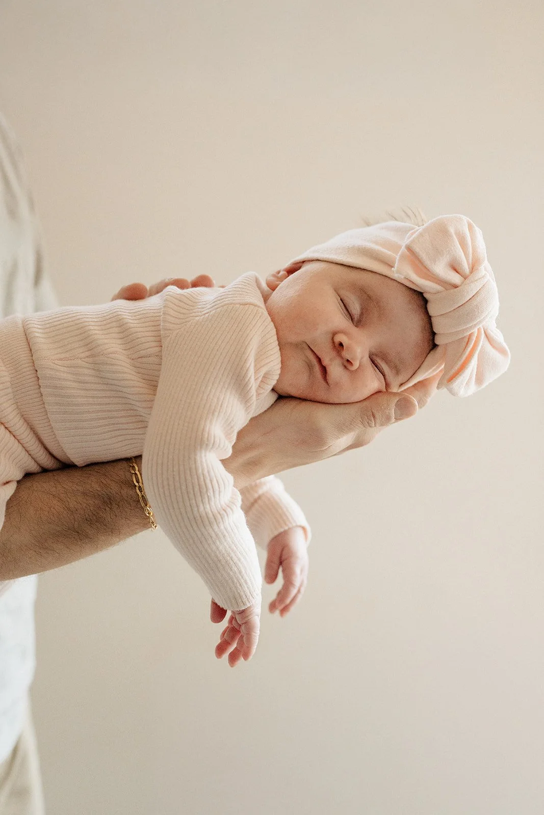 This is what every newborn session makes me miss about having a stinkin' fresh, cutie patootie little bubba. 

The tiny sucking sounds when they're feeding. 

Having nothing else in the whole entire world to focus on other than getting to know this b
