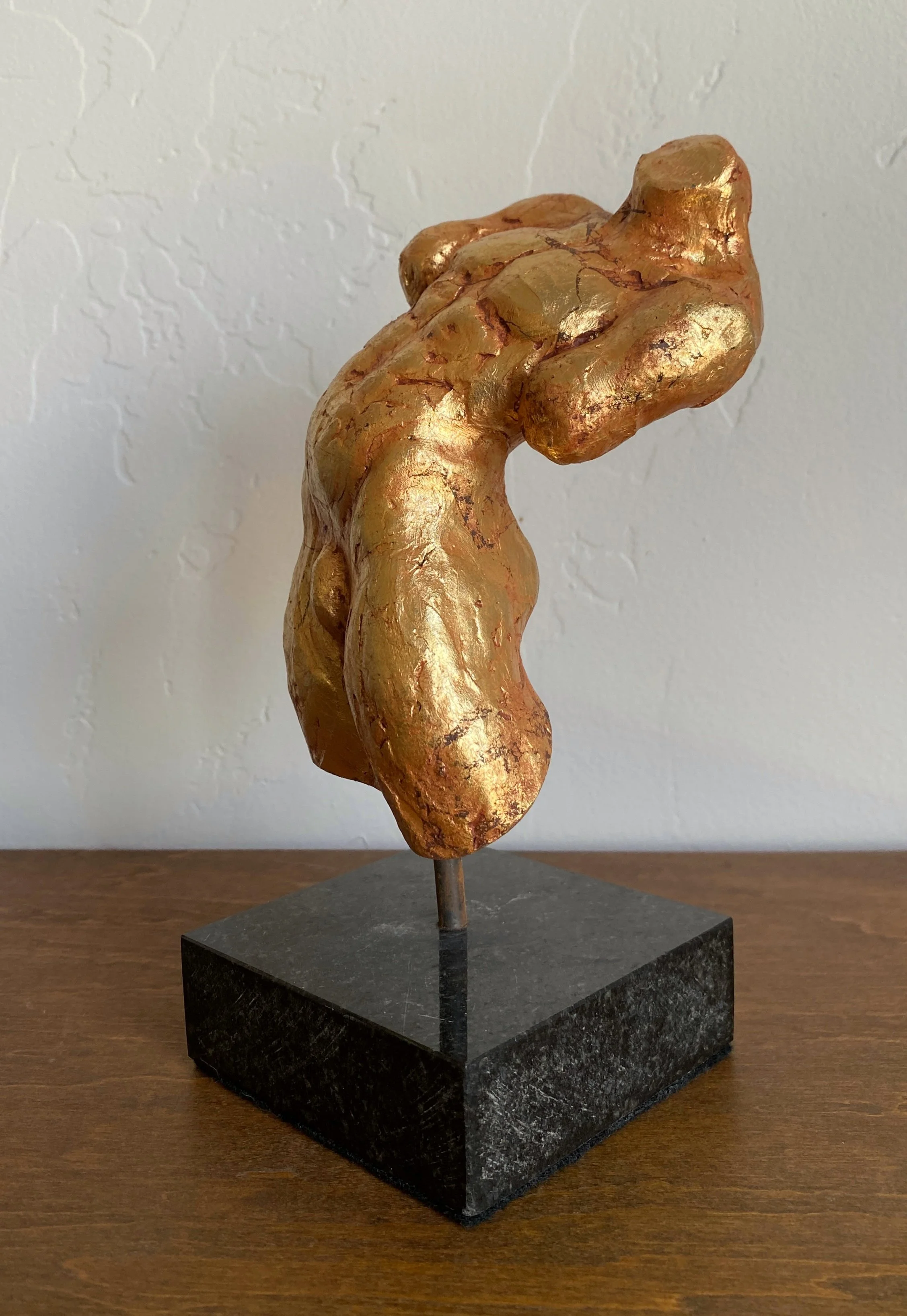 resin male torso2.jpeg