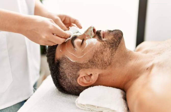 mini facial treatment