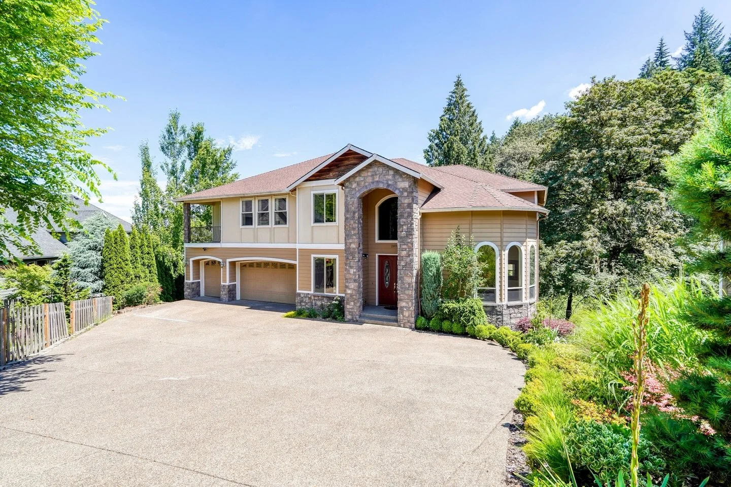 2878 SE Elliott Dr &bull; Gresham