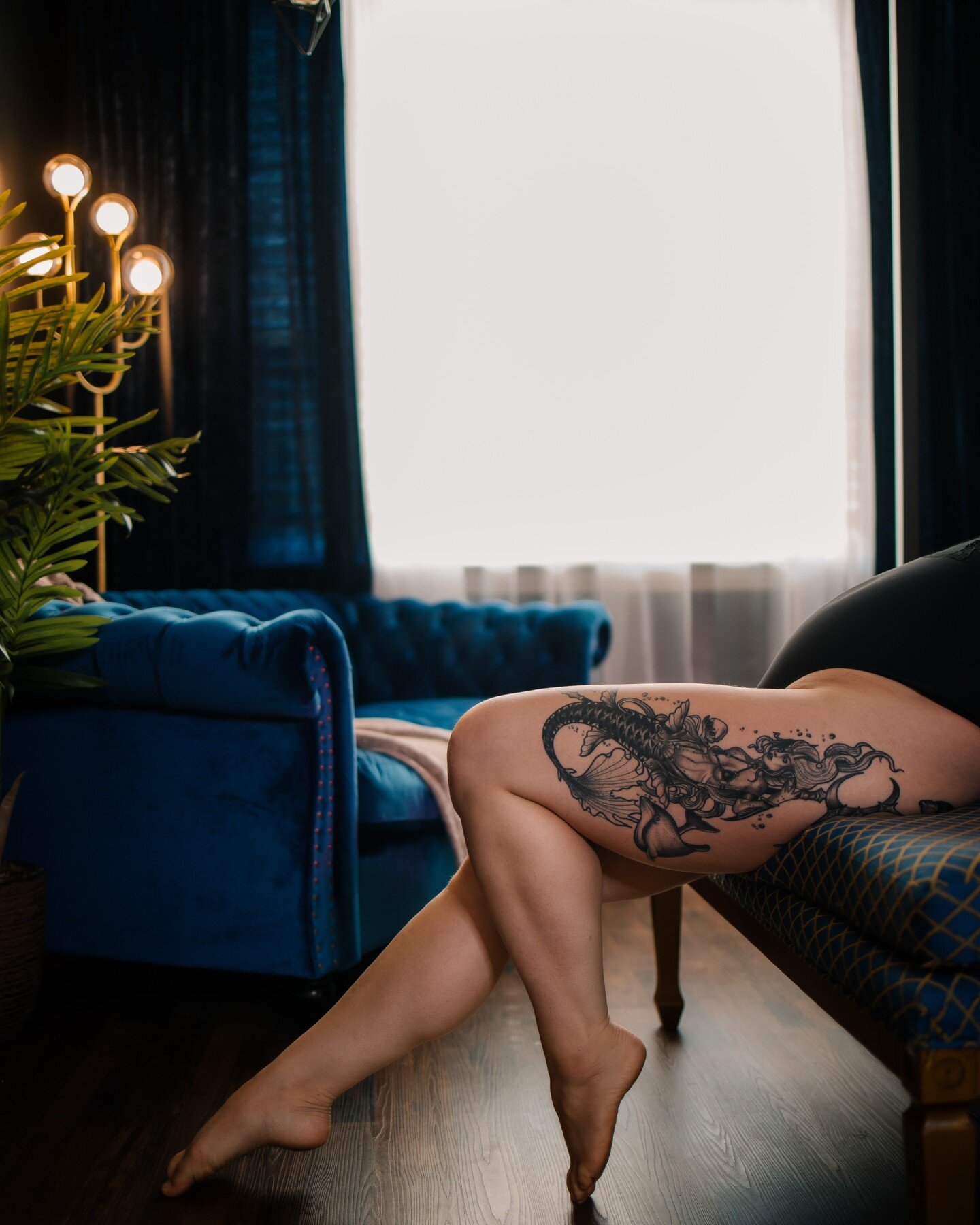 Are you ready to embark on a journey of self-discovery and empowerment? At KW Boudoir, I'm not just offering portraits; I'm inviting you to experience the transformation of a lifetime! 

My boudoir sessions are all about celebrating YOU! I provide a 