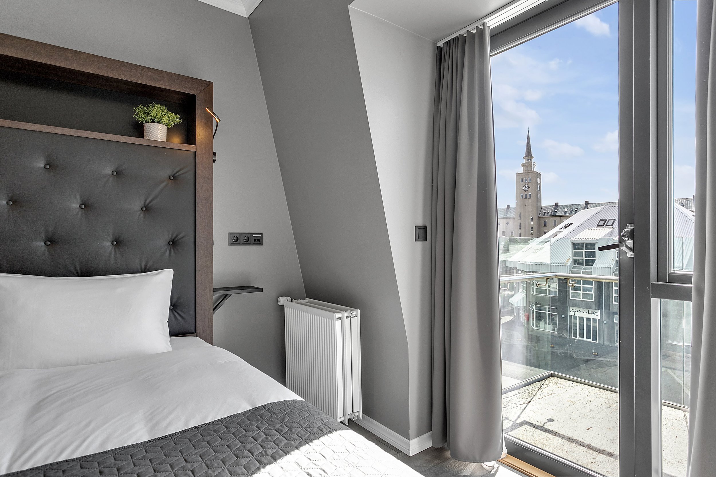 Hotel Aska Twin Room