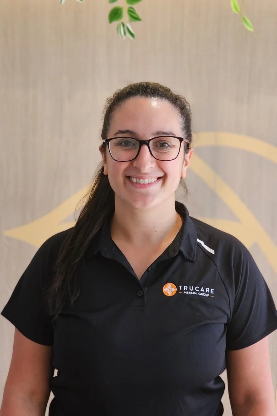 Hellen Aguiar - Physiotherapist