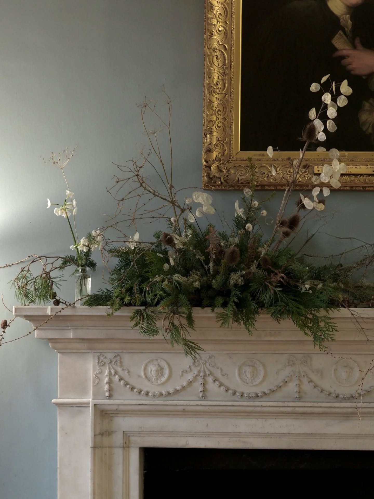 A tale of two fireplaces. One for a twinkling ceremony, and another for cocktail hour with his and her Old Fashioneds and Espresso Martinis. 

It's no secret that I love a winter wedding, so it was pure festive joy to be part of Lo + Alex's elegant D