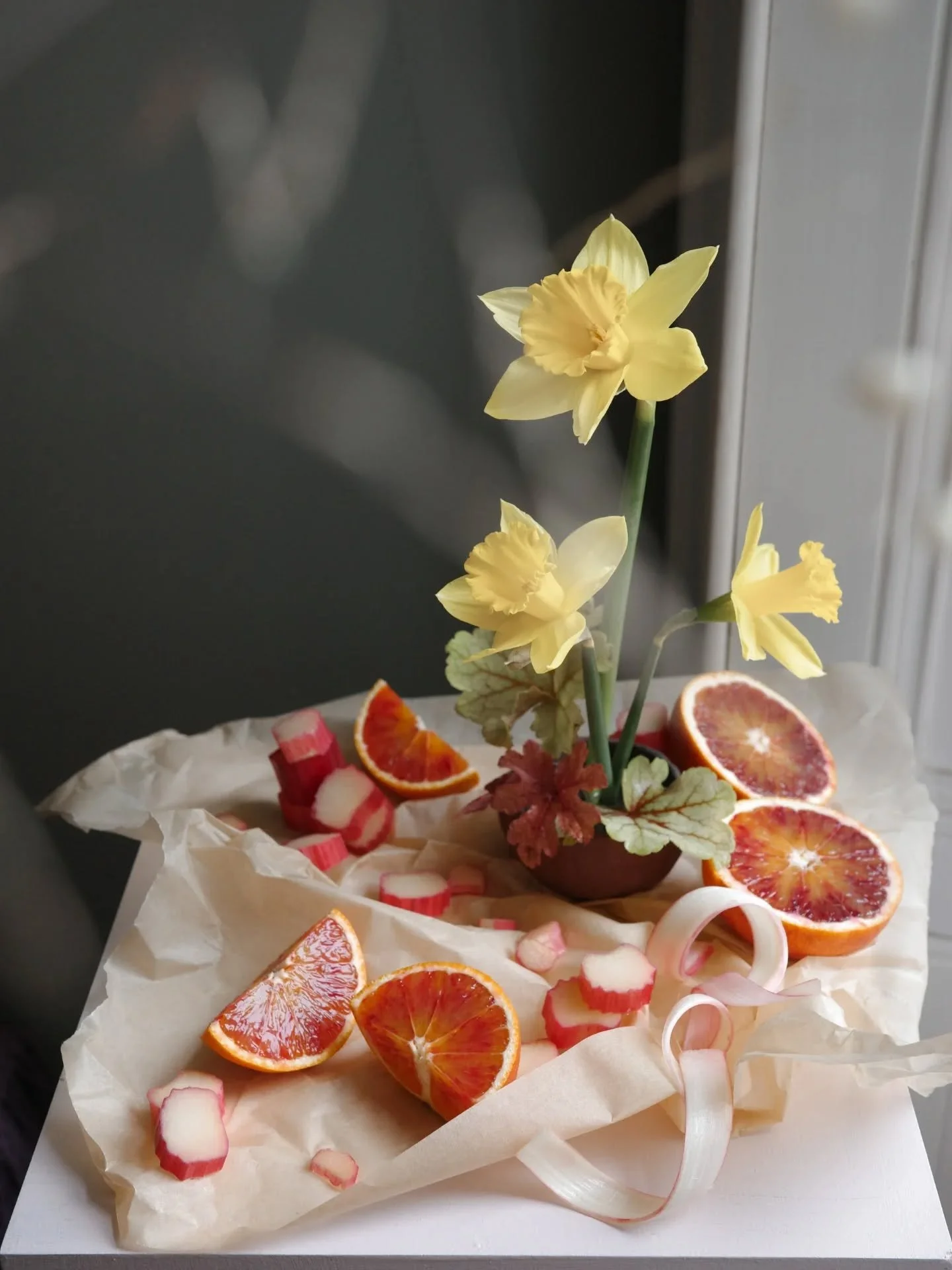 A supermarket sweep for a little bit of much needed colour. And rhubarb + blood orange compote with ice cream for pudding to boot. Happiness.

#makinggreydaysbrighter #rhubarbseason #happydaffodils #playwithyourfood #theweeklyshop