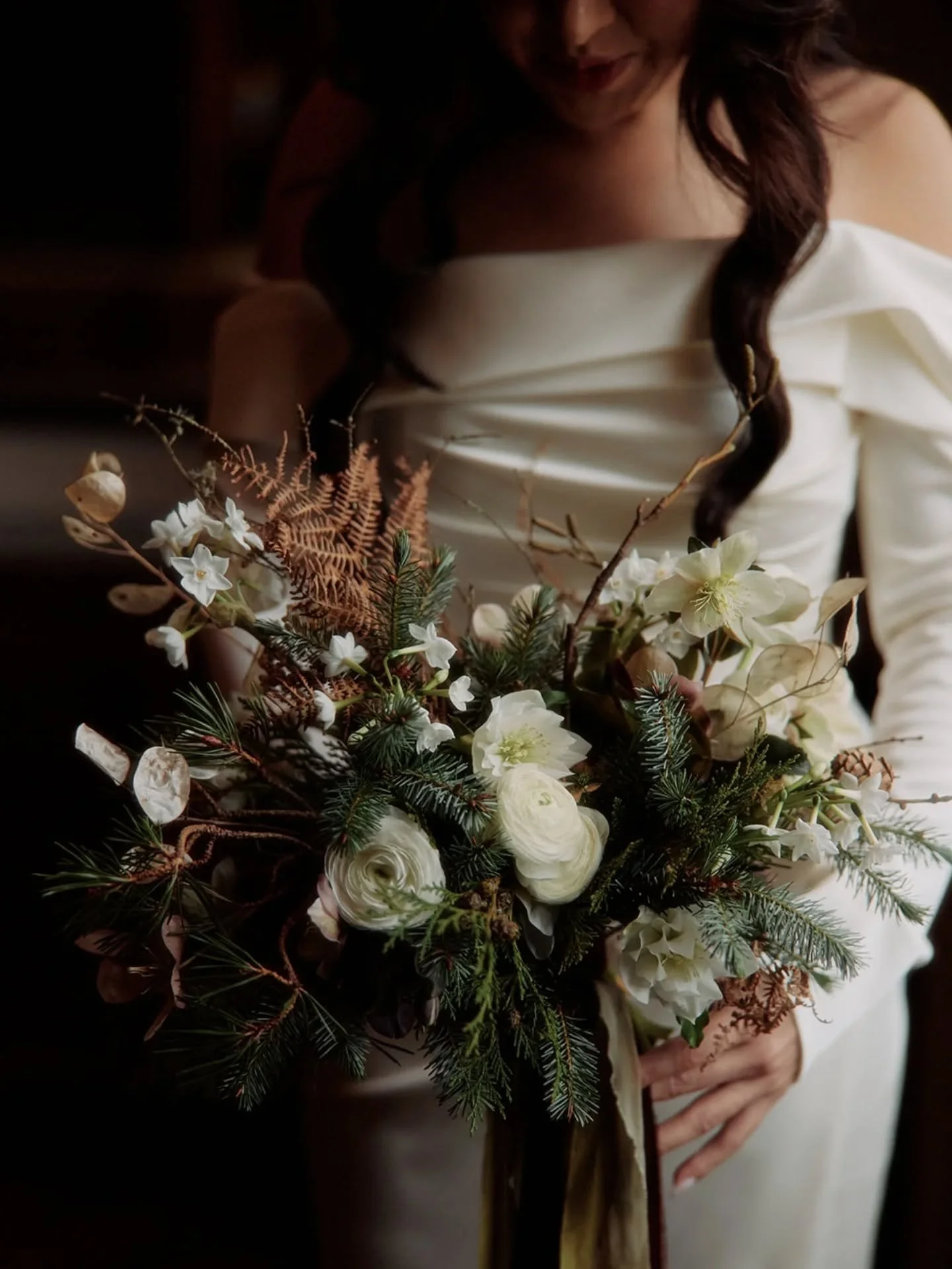 Kindness.

Lo + Alex brought bundles of generosity, trust and sweetness to every single second of my working with them to create their wedding flowers. Golden-hearted legends. 

It was an absolute joy and honour to be part of their very elegant and g