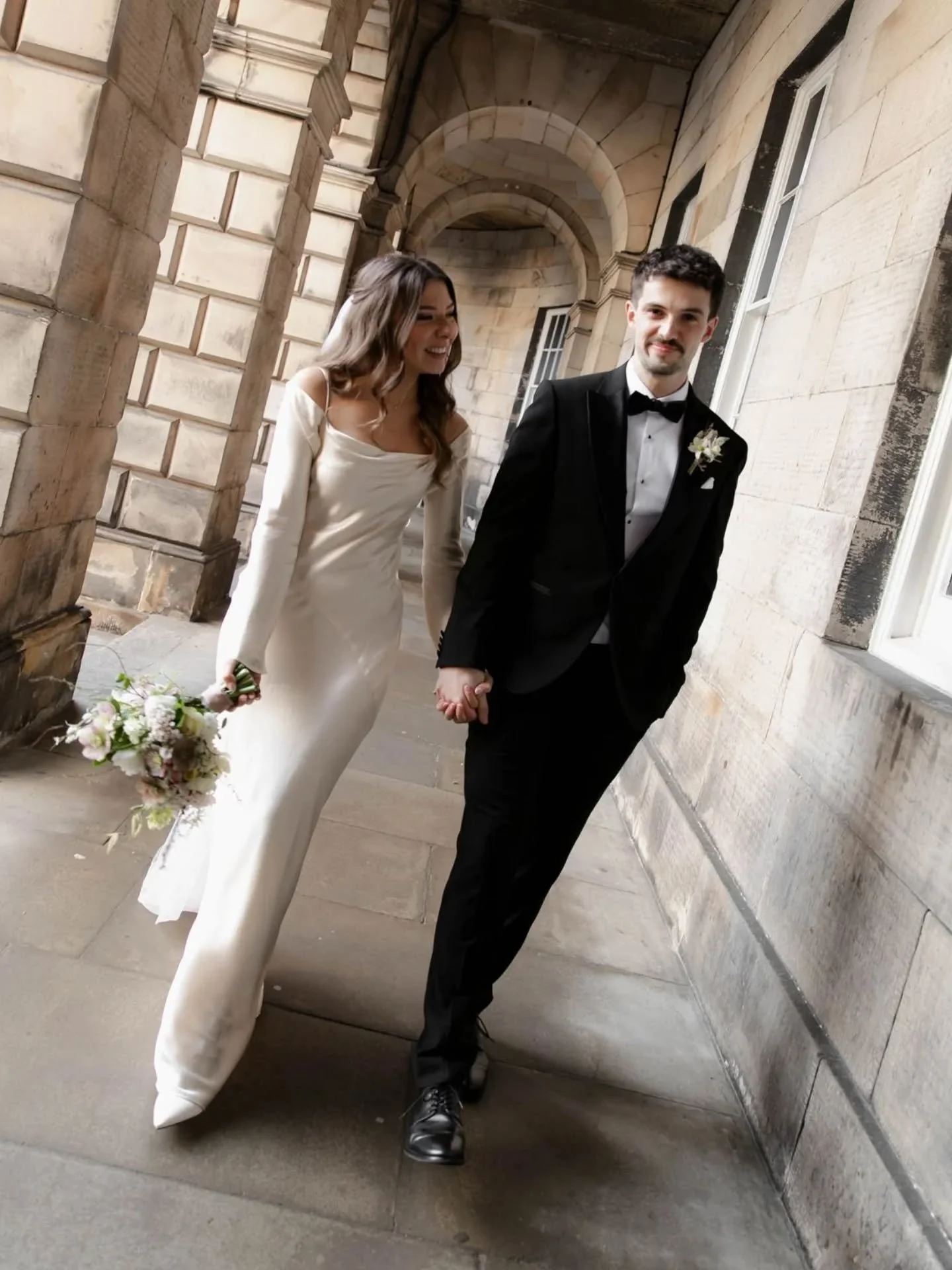 The sweetest duo. Happiest first anniversary to S+S 🤍🤍 

Springtime romance captured so beautifully by @melodyjoyco

Spring Wedding | Flowers in March | City Wedding | Edinburgh Wedding