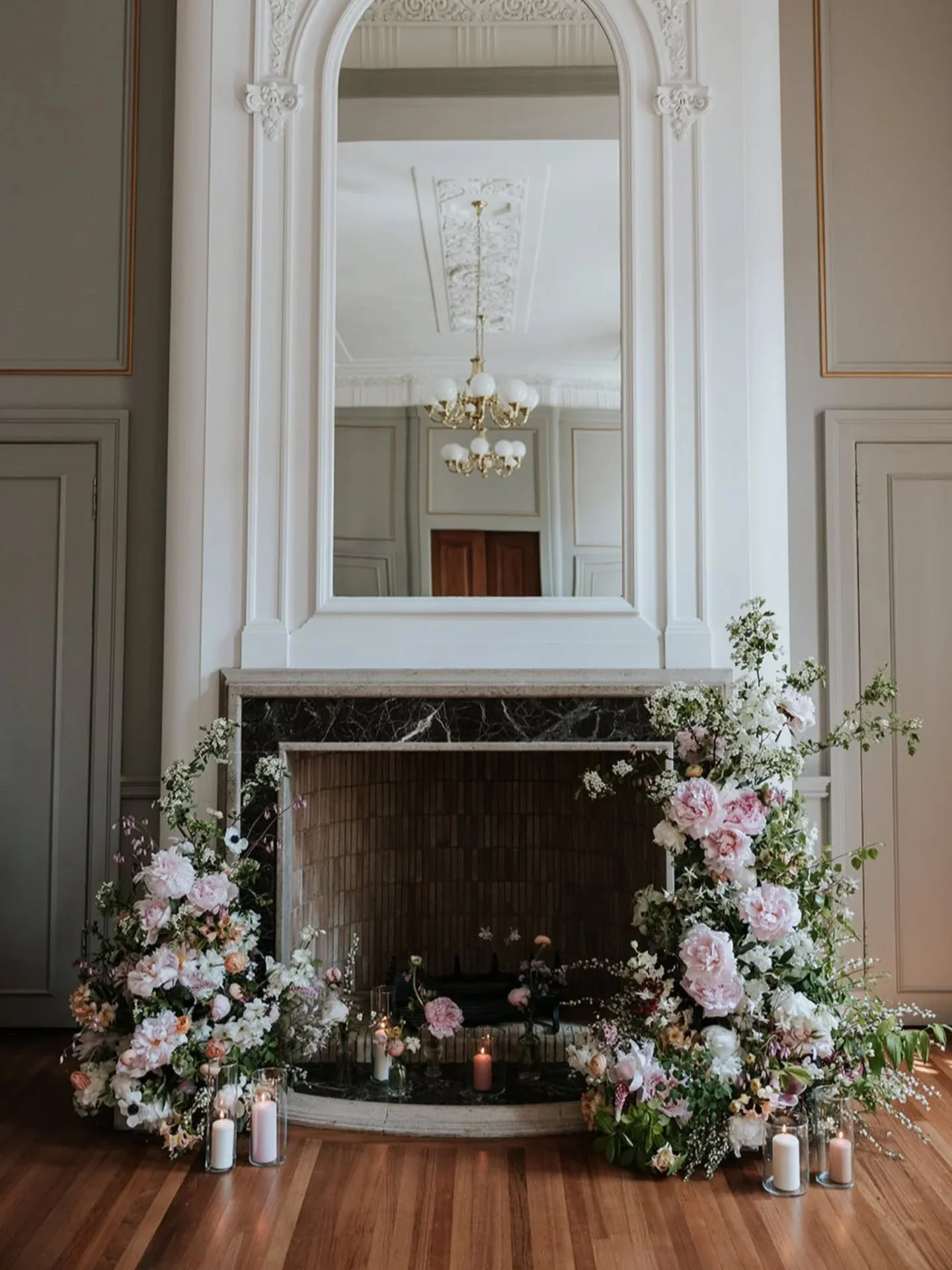 A little skip back to a May past and these pink powder puff ruffles for K+D 🌸☁️🌸☁️

Venue @theedinburghgrand
Photography @loraineross
Flowery assistance from @juliecook_flowers

May wedding florals | peony season | old fashioned romance | little fl