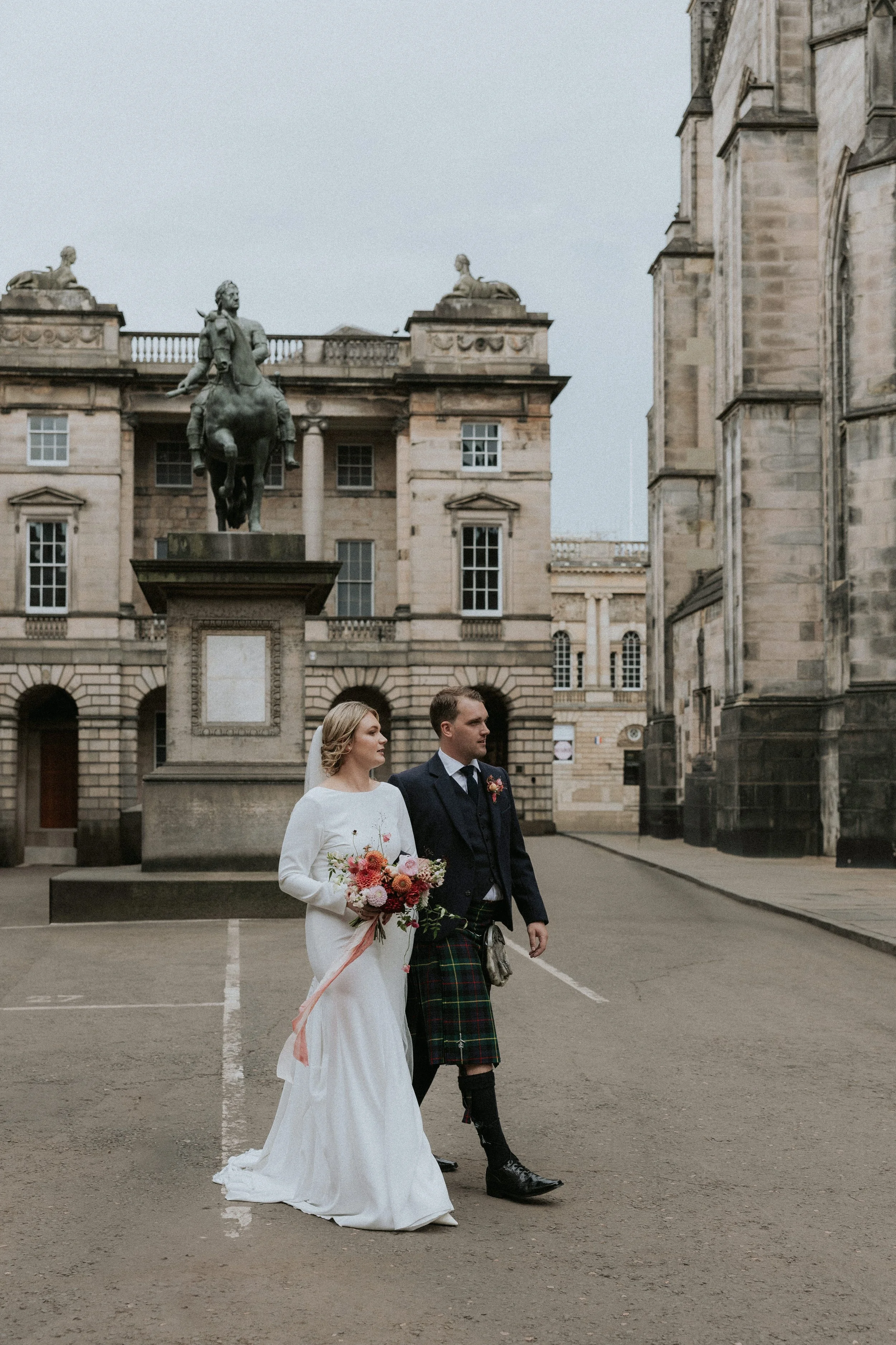 BernadetaKupiec-Emily&EddieweddinginEdinburgh-221.jpg