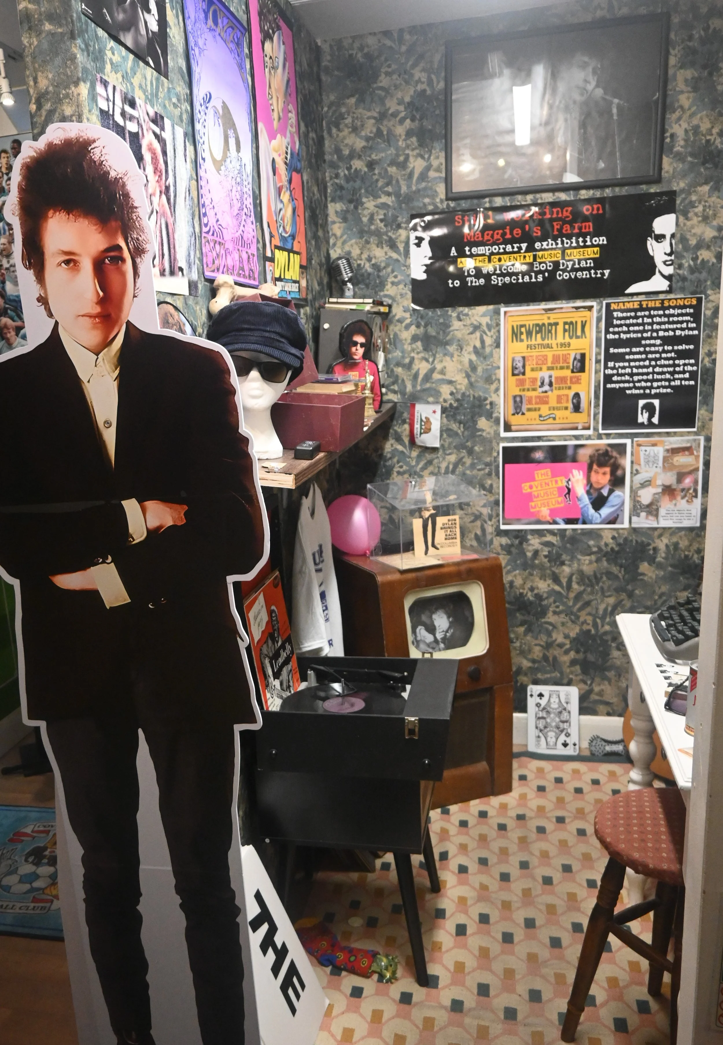 Coventry Celebrates Bob Dylan’s First Visit with New “Maggie’s Farm” Exhibition