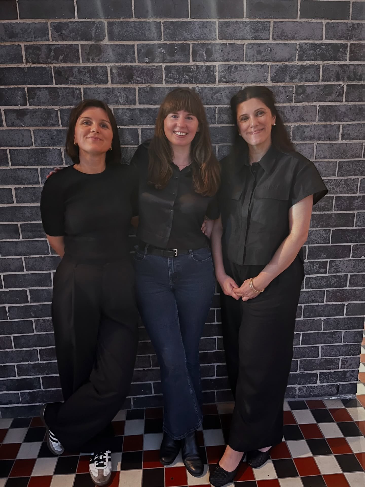 The past week (my last week) in Sydney + Central Coast 🌿

My last in-person consultations were had, the last few tea blends were made for @apotheca.by.anthia, the mothers group gathering at @the.village.collective__ was had and I attended a tour of 