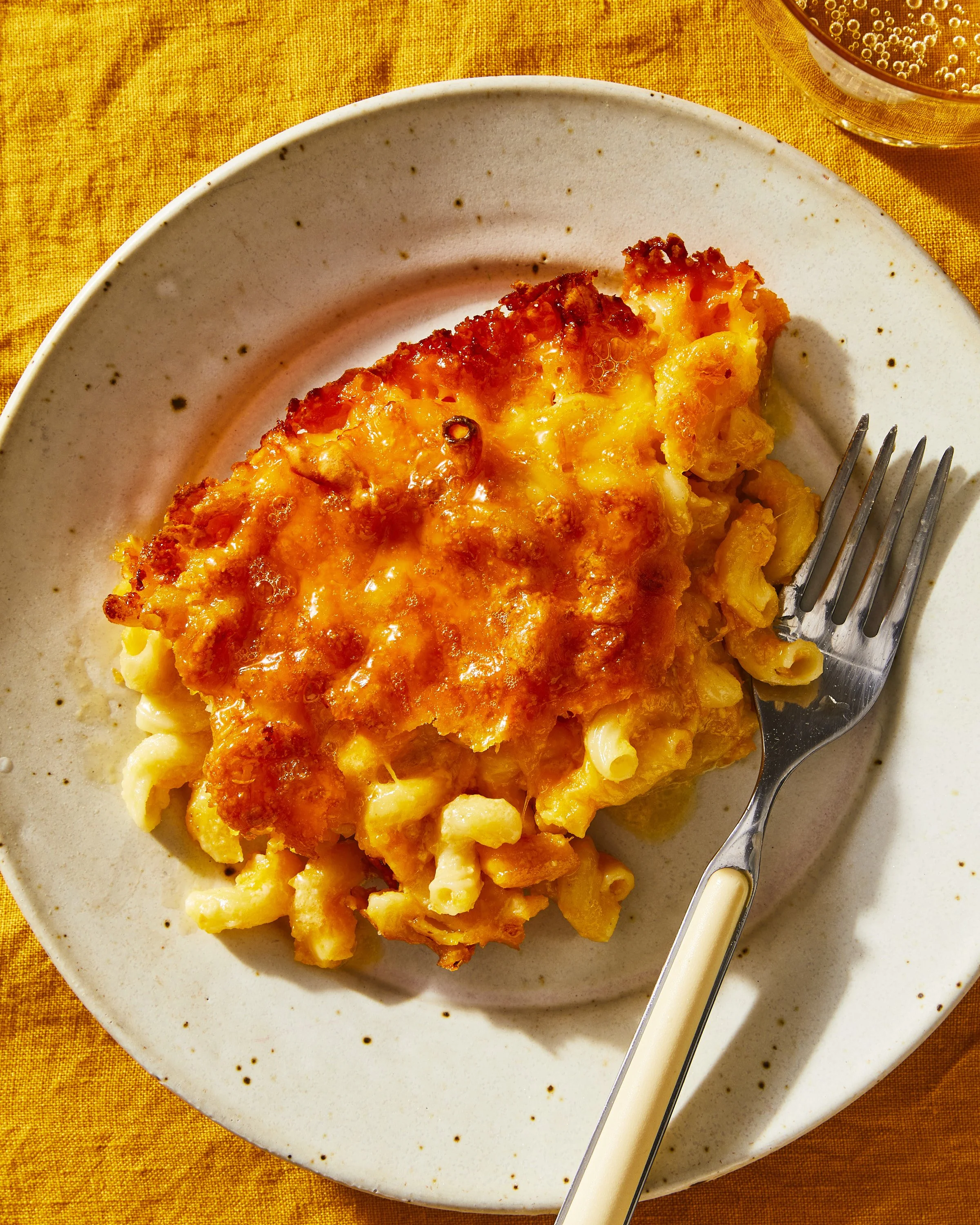 A of thanks giving mach and cheese portion, photographed by Julia Gartland for The Kitchn - food styling, commercial food stylist NYC