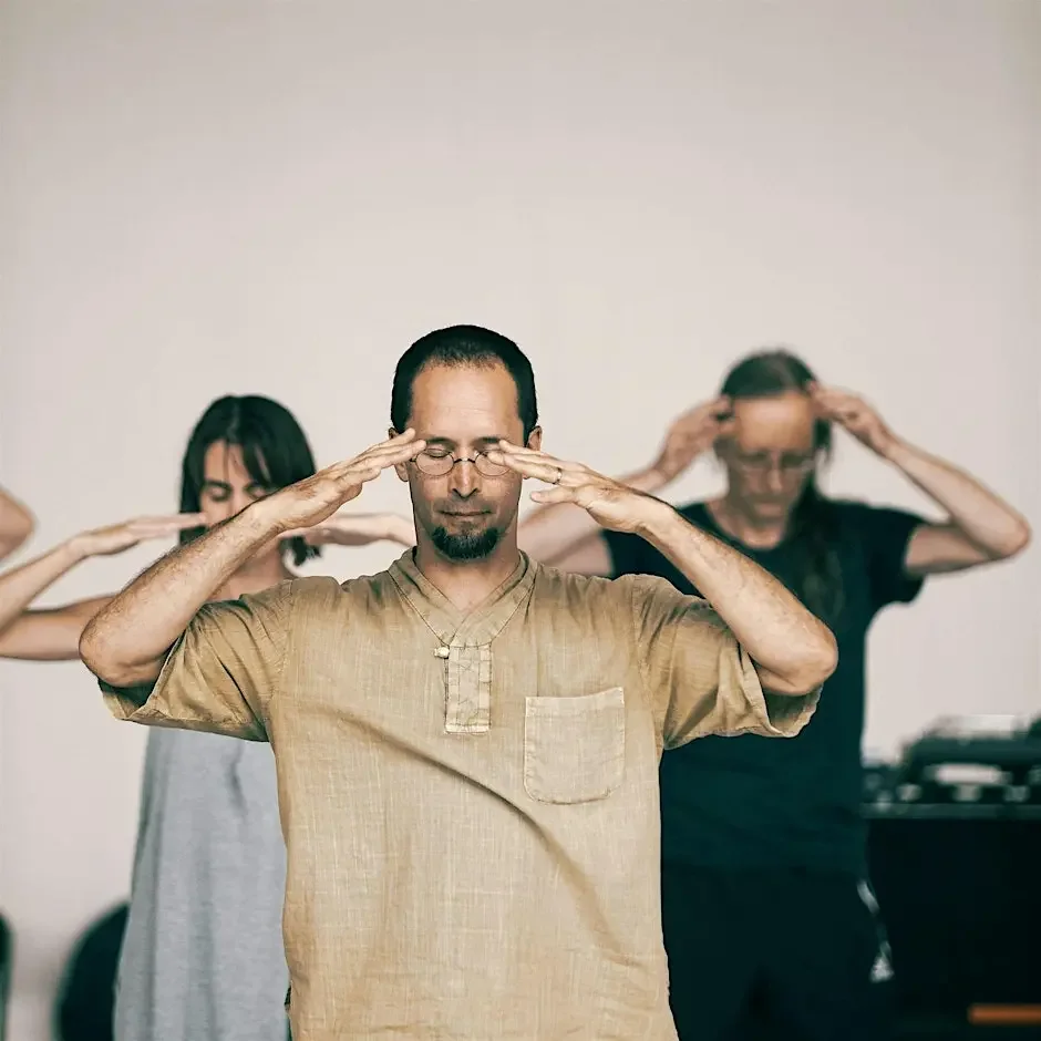 Dao Yin with Shinichi Iova-Koga 