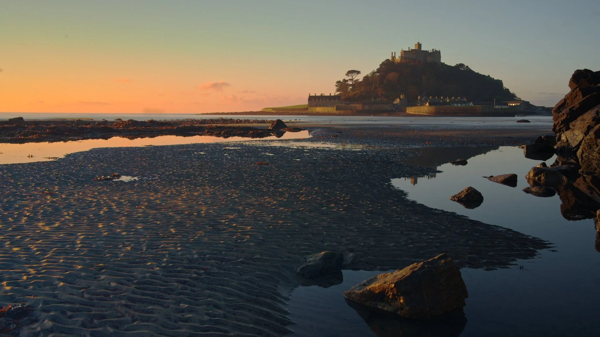 St Michael’s Mount at Sunrise | Cornwall Canvas Print