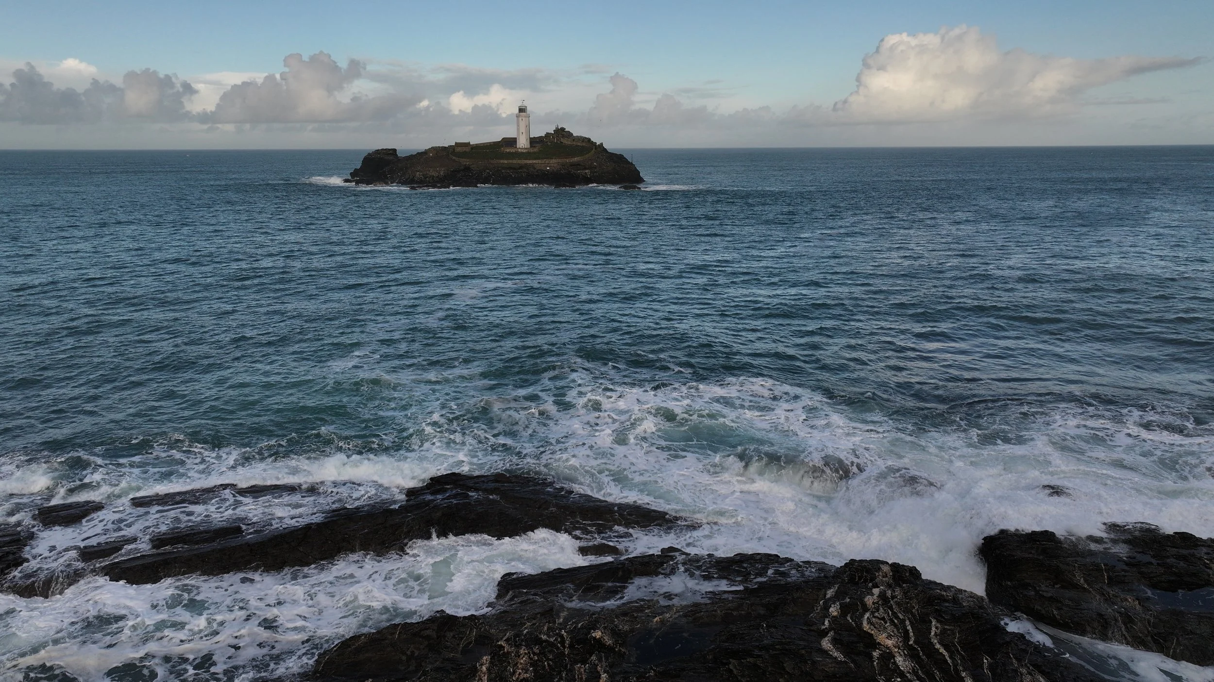 Return to Godrevy: Long Exposures, Better Weather and a Lighthouse Flight